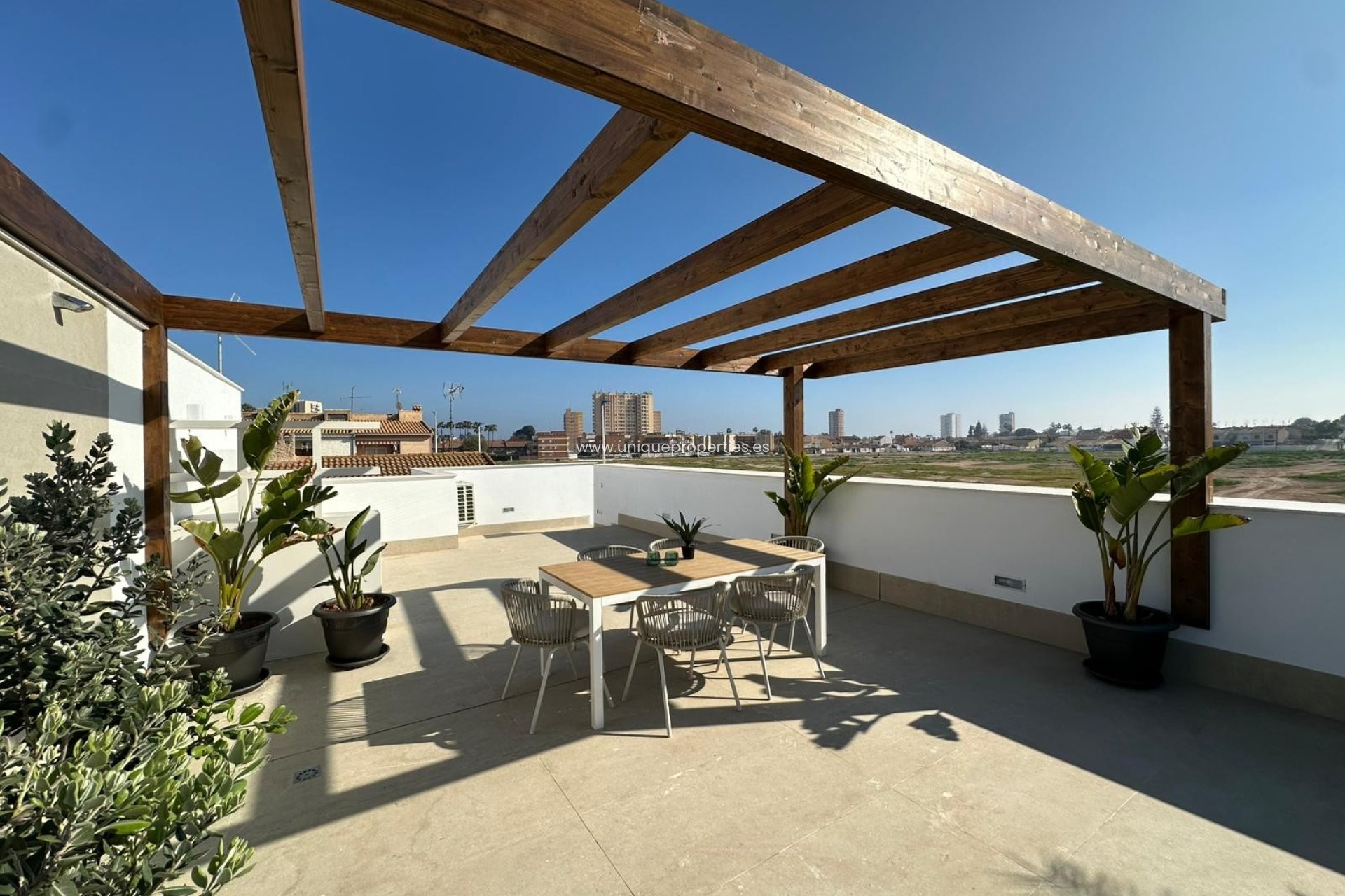 Resale - House -
San Javier - Santiago de la Ribera