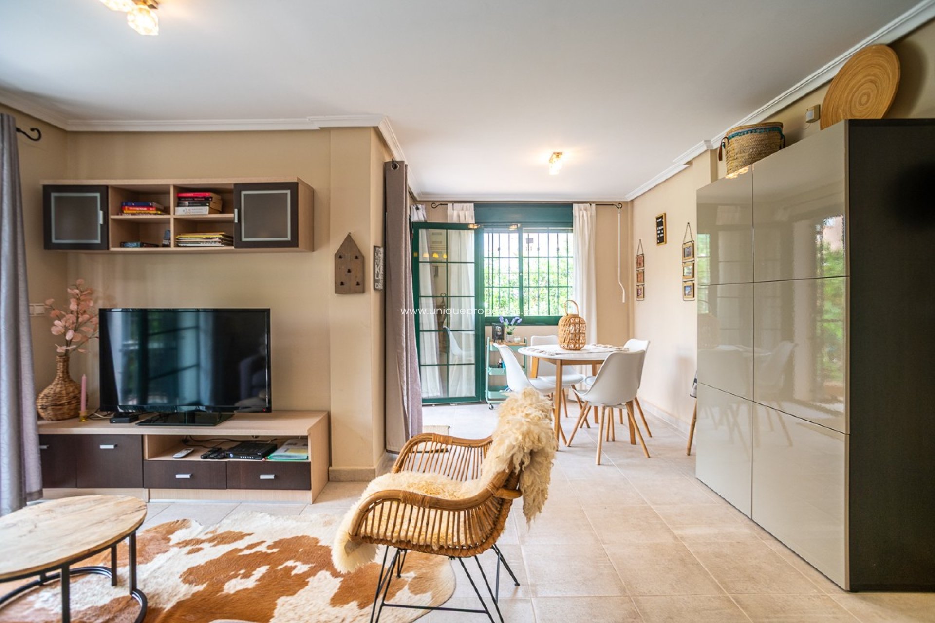 Resale - House -
Torrevieja - LOS BALCONES - LOS ALTOS