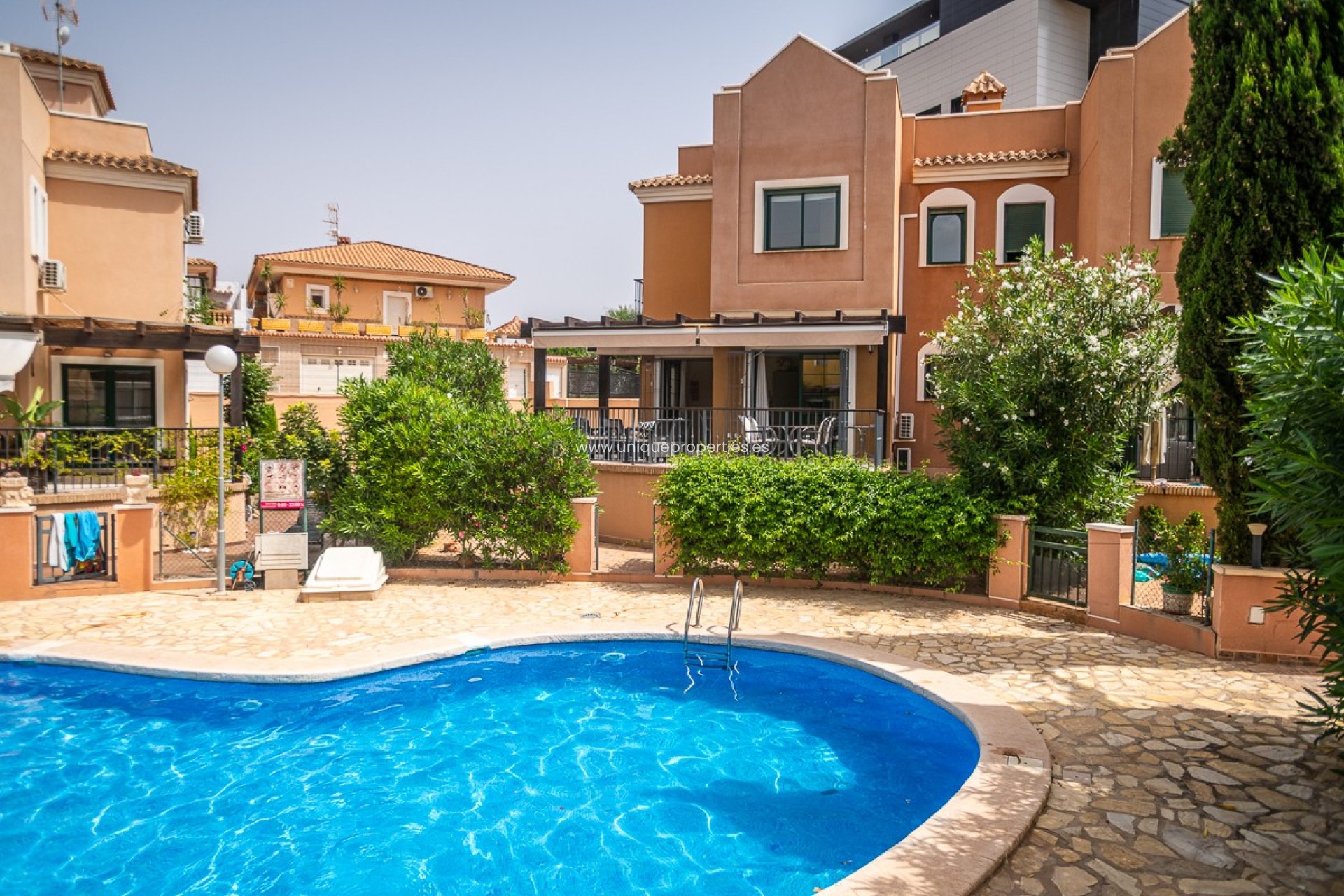 Resale - House -
Torrevieja - LOS BALCONES - LOS ALTOS