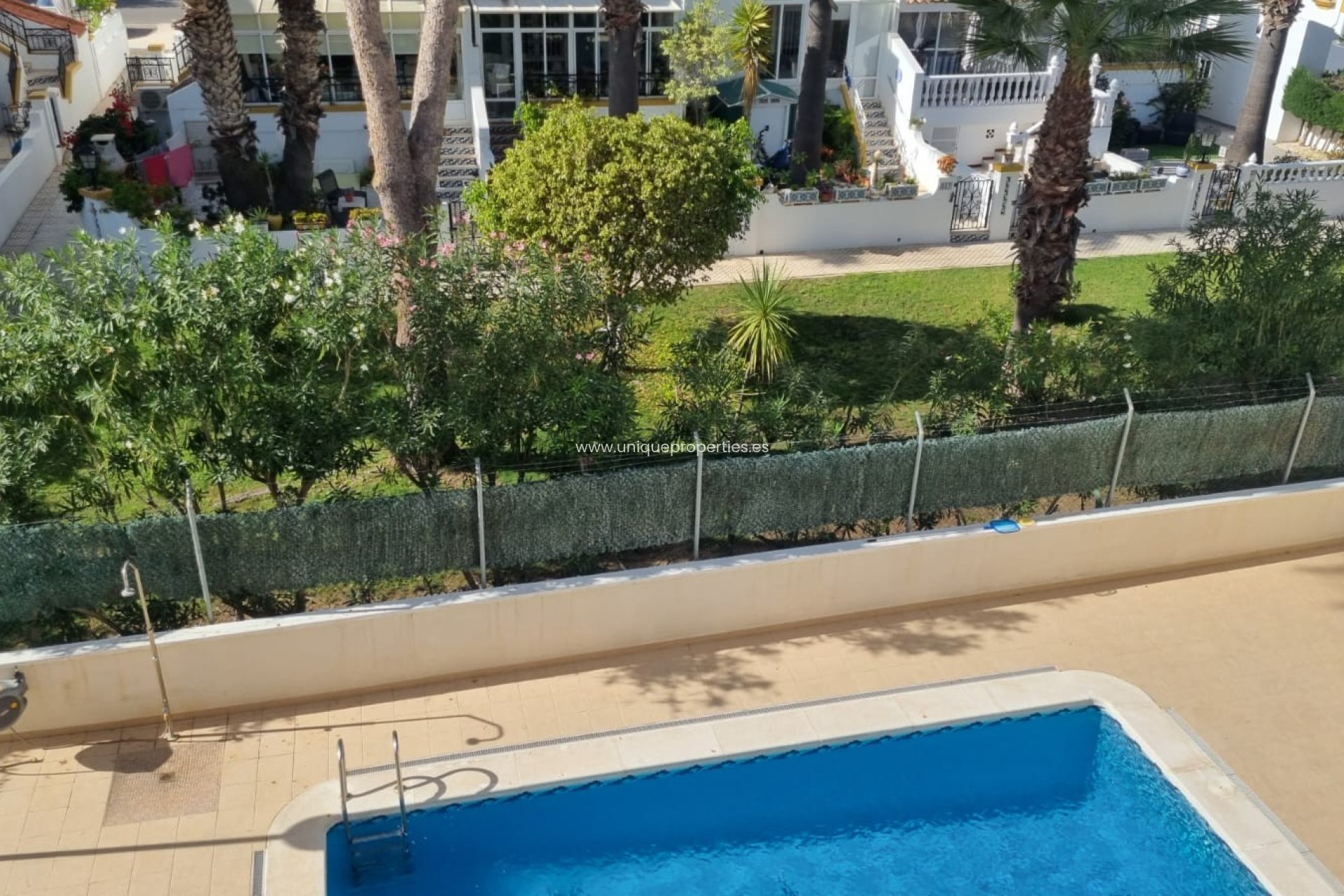 Resale - House - Townhouse -
Orihuela Costa - Los Dolses