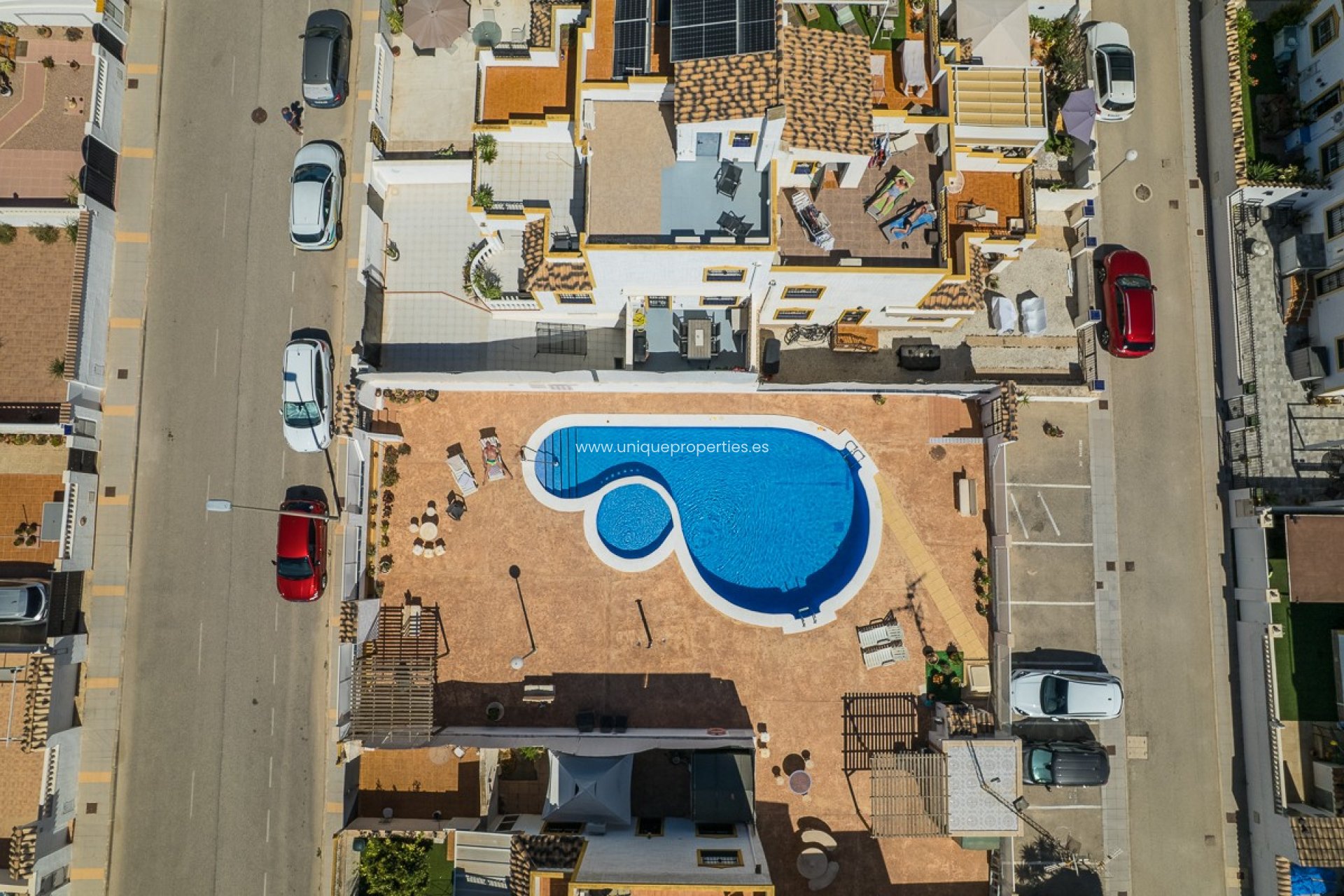 Resale - House -
VISTABELLA GOLF - Entre Naranjos