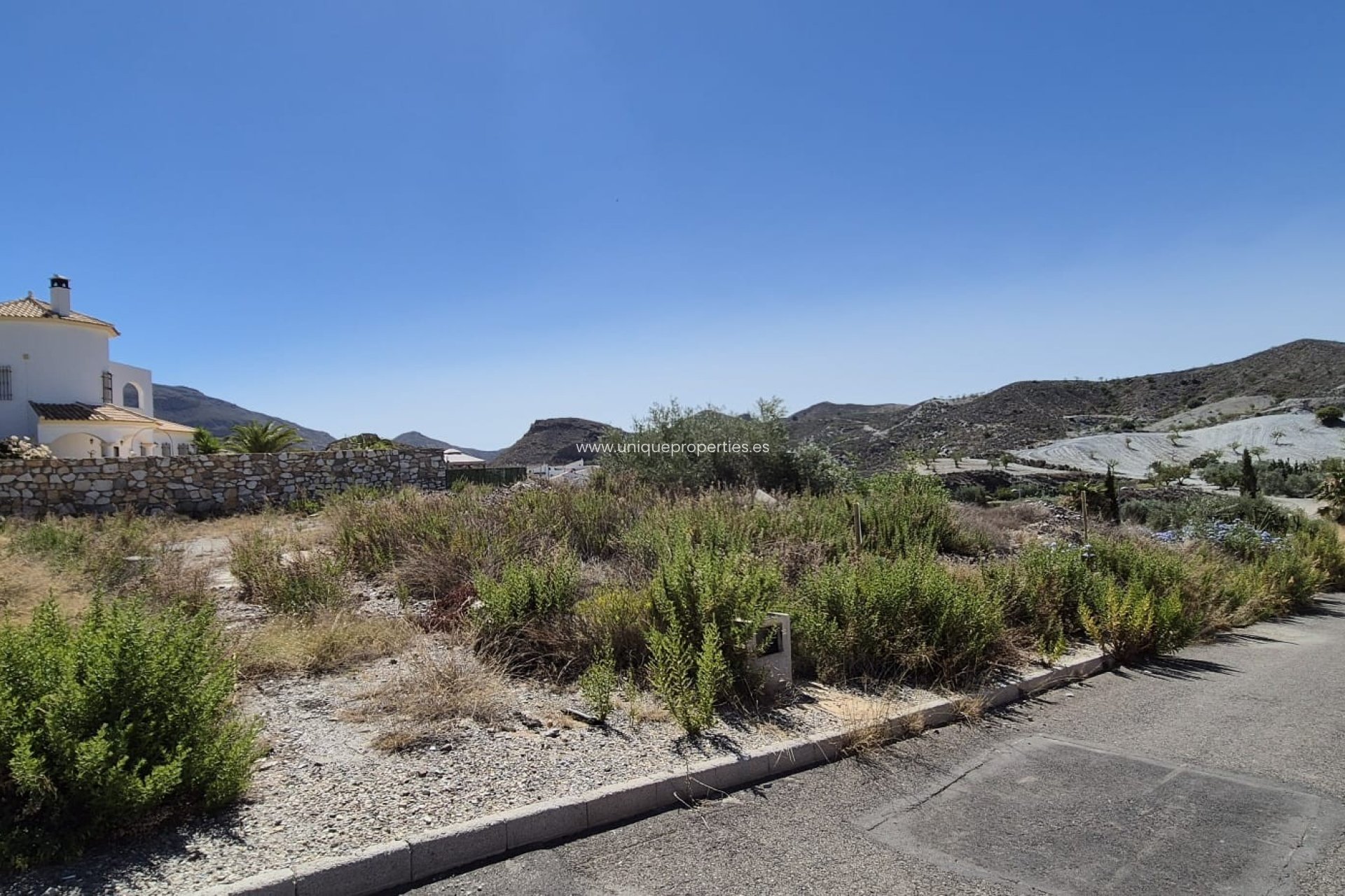 Resale - Land -
Arboleas