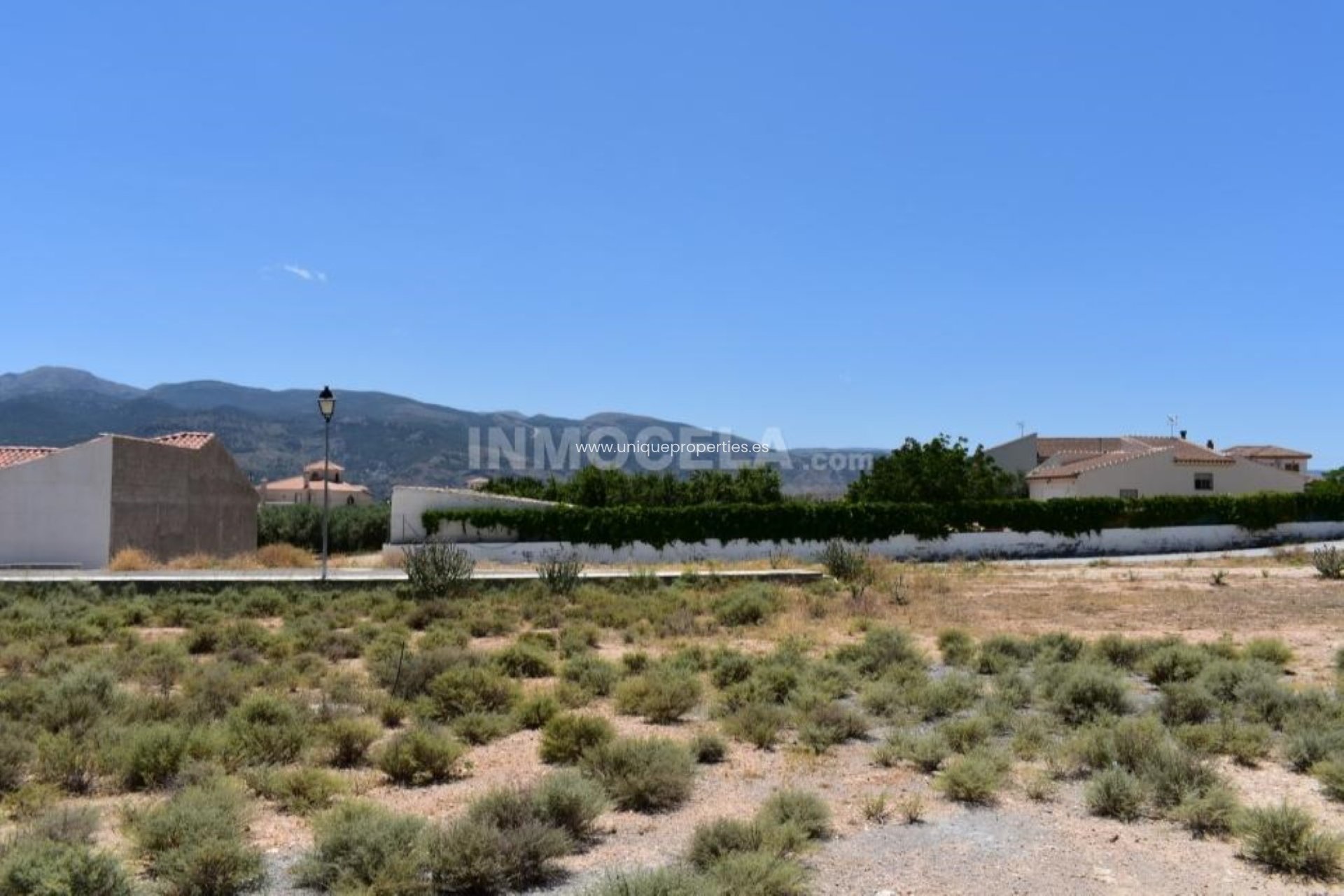 Resale - Land -
Cela