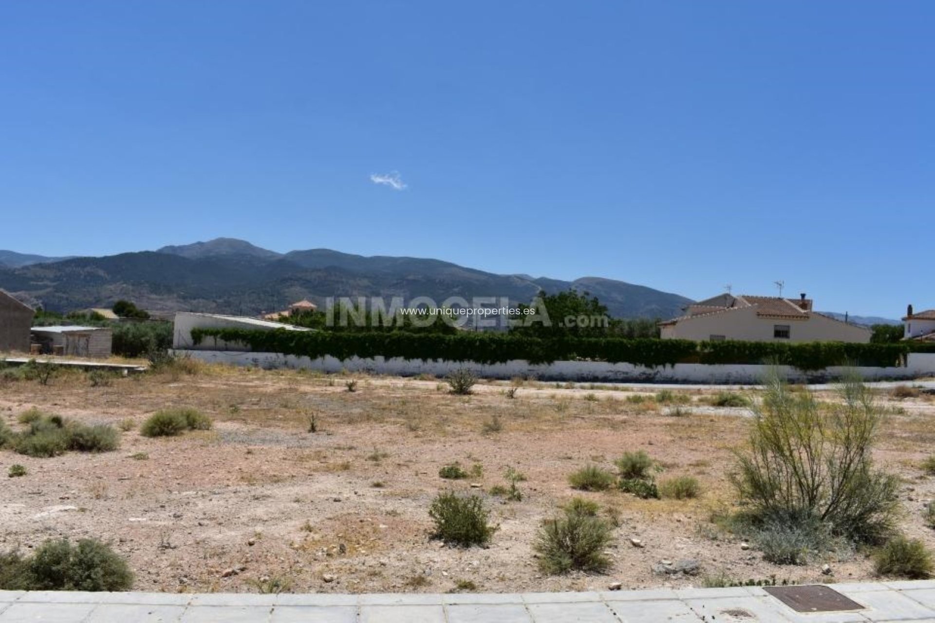 Resale - Land -
Cela