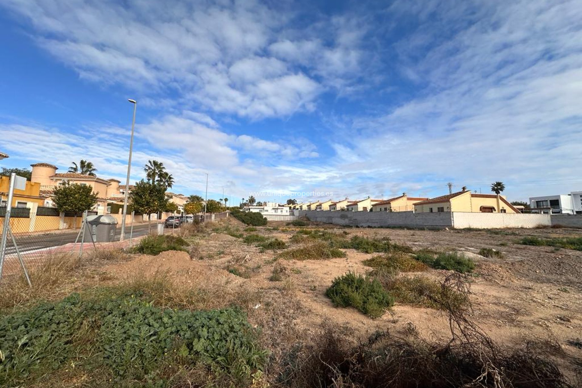 Resale - Land -
La Marina - San fulgencio