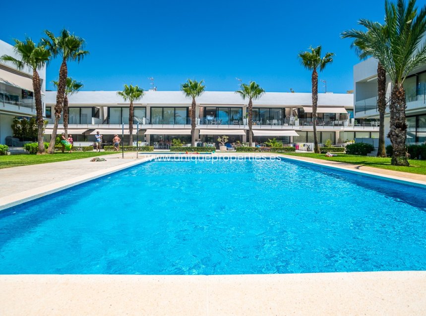Resale - Penthouse -
CARTAGENA - Mar de Cristal