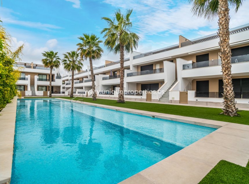 Resale - Penthouse -
LO PAGÁN