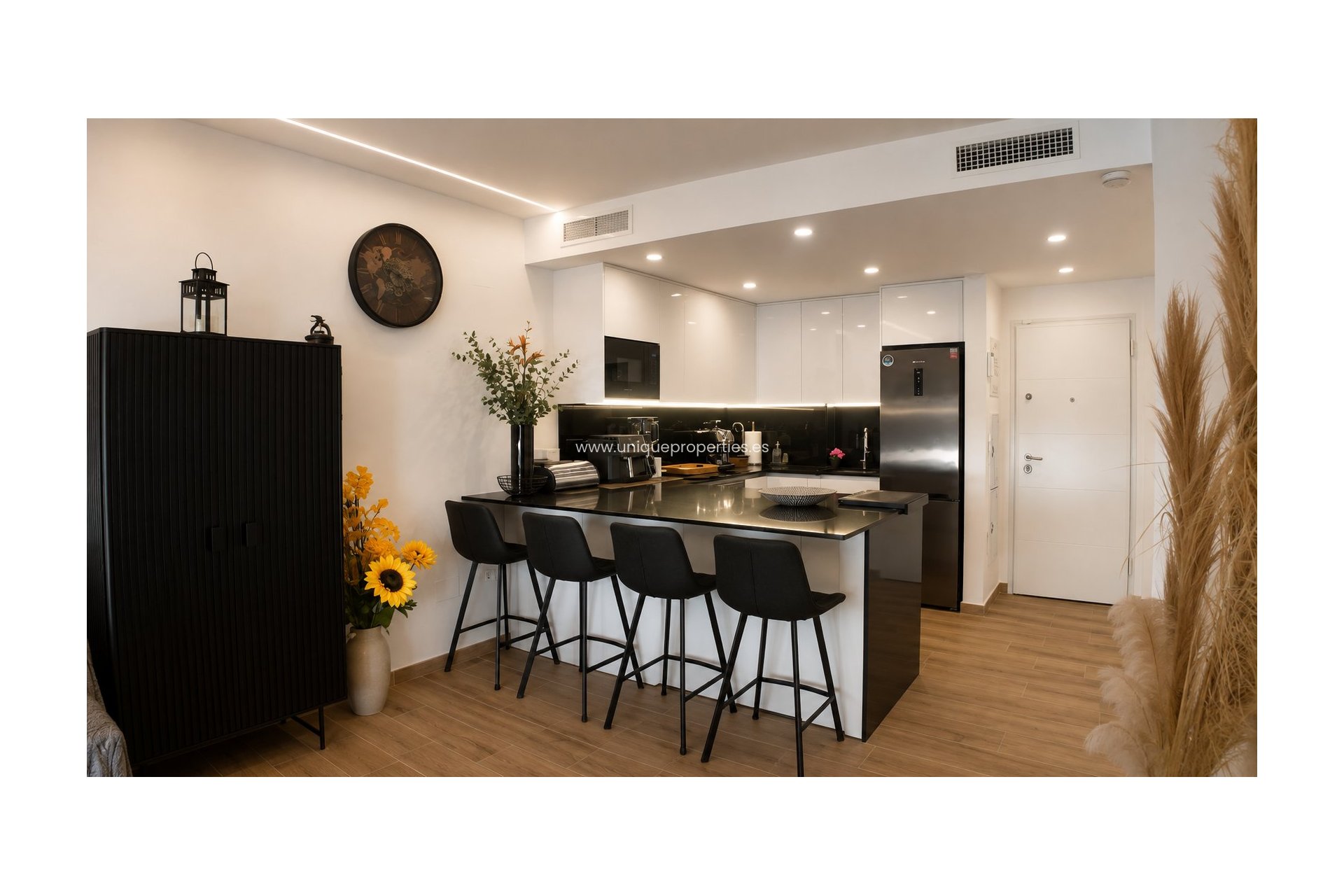 Resale - Penthouse -
Orihuela Costa - Villamartin