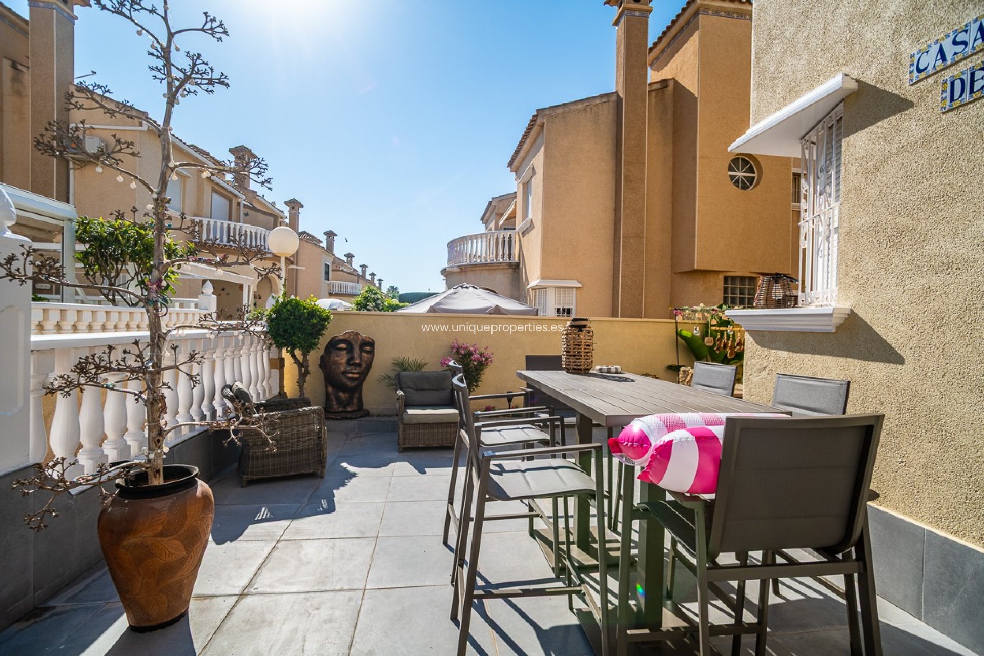 Resale - Quad House -
Orihuela Costa - La Florida