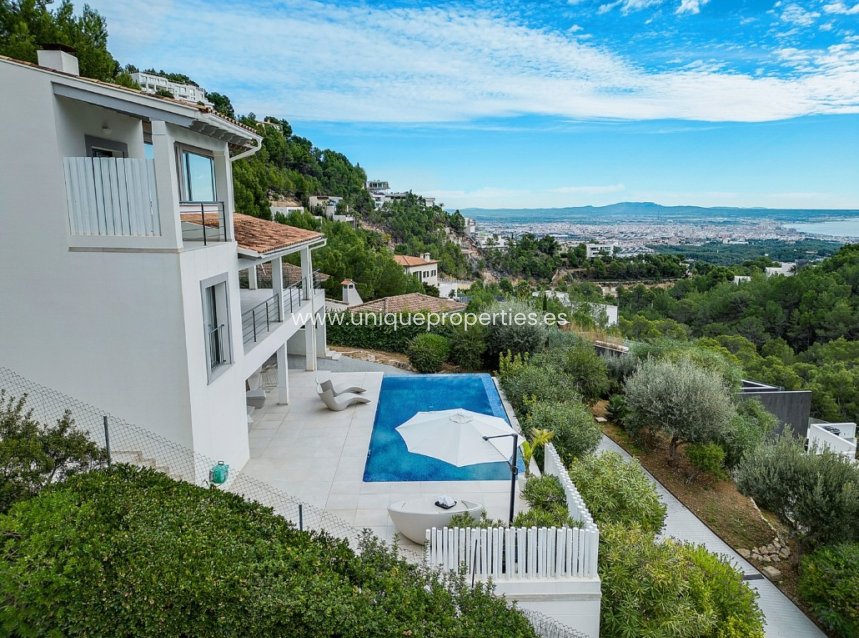 Resale - Vila -
Palma - SON VIDA