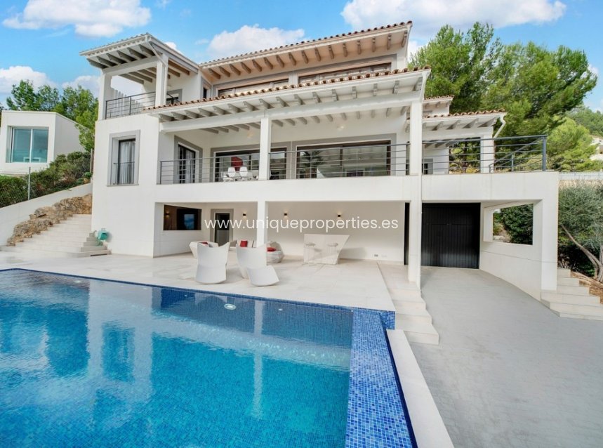 Resale - Vila -
Palma - SON VIDA