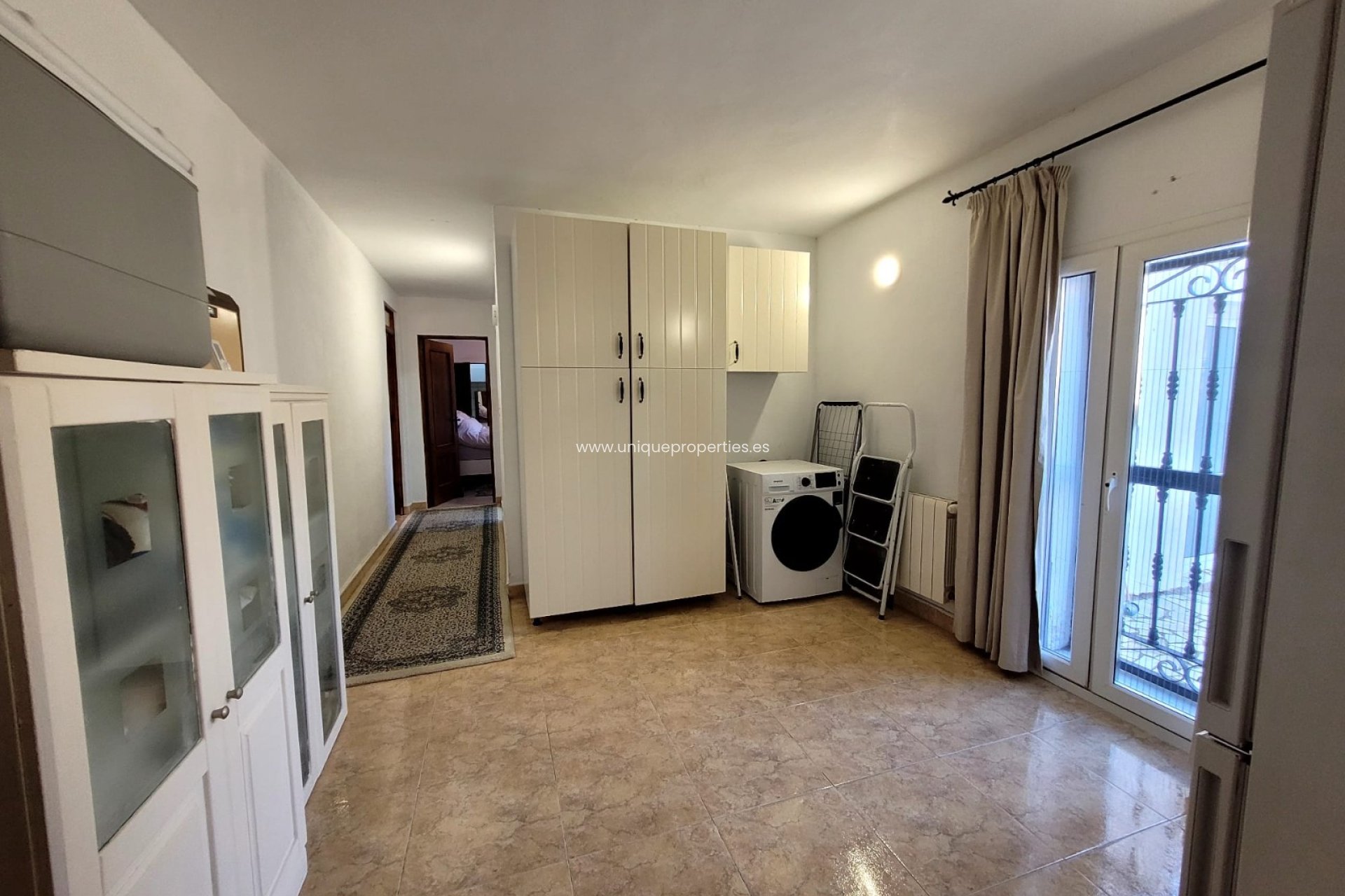 Resale - Villa -
Albox