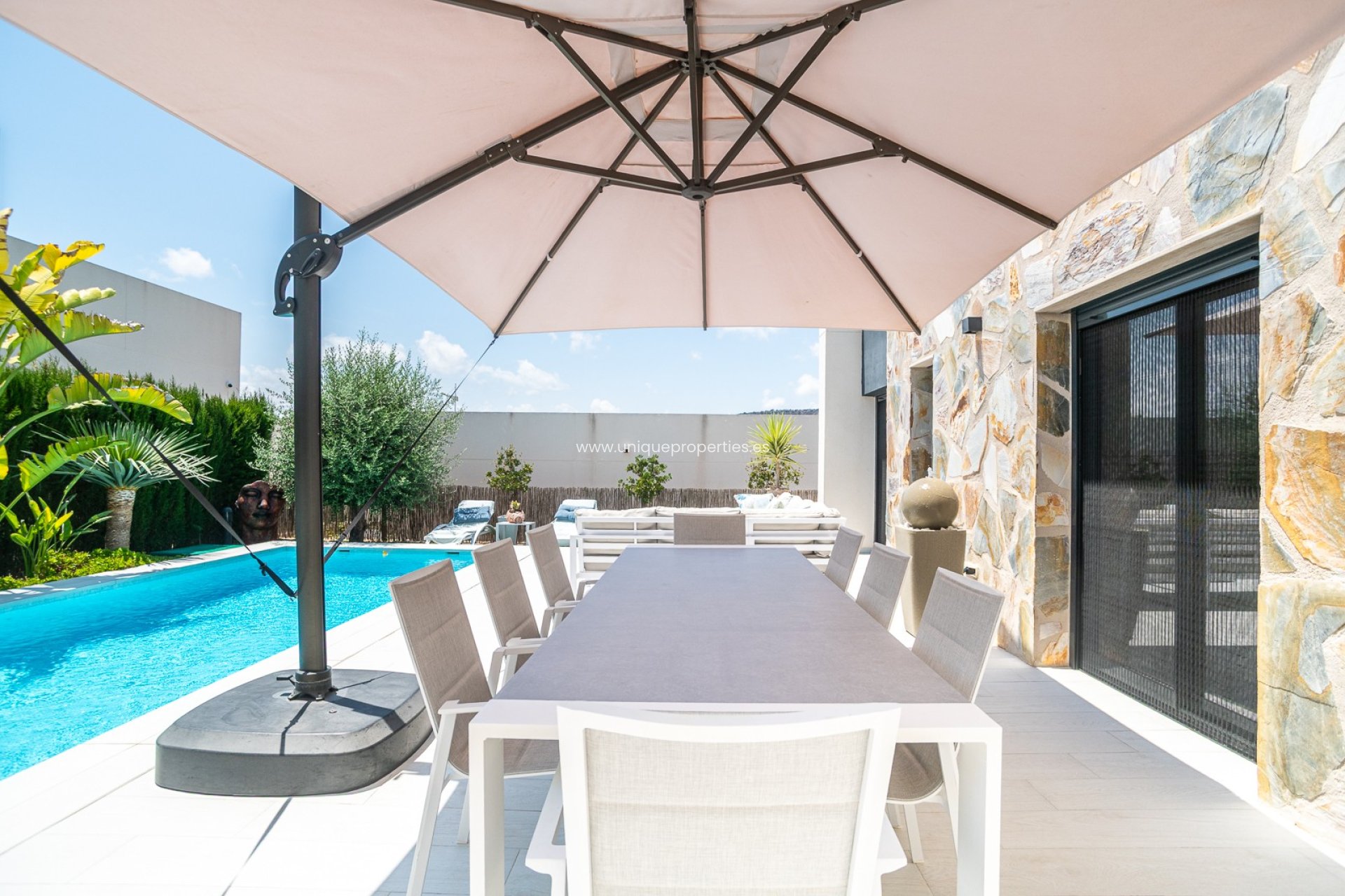 Resale - Villa -
Algorfa - La Finca Golf
