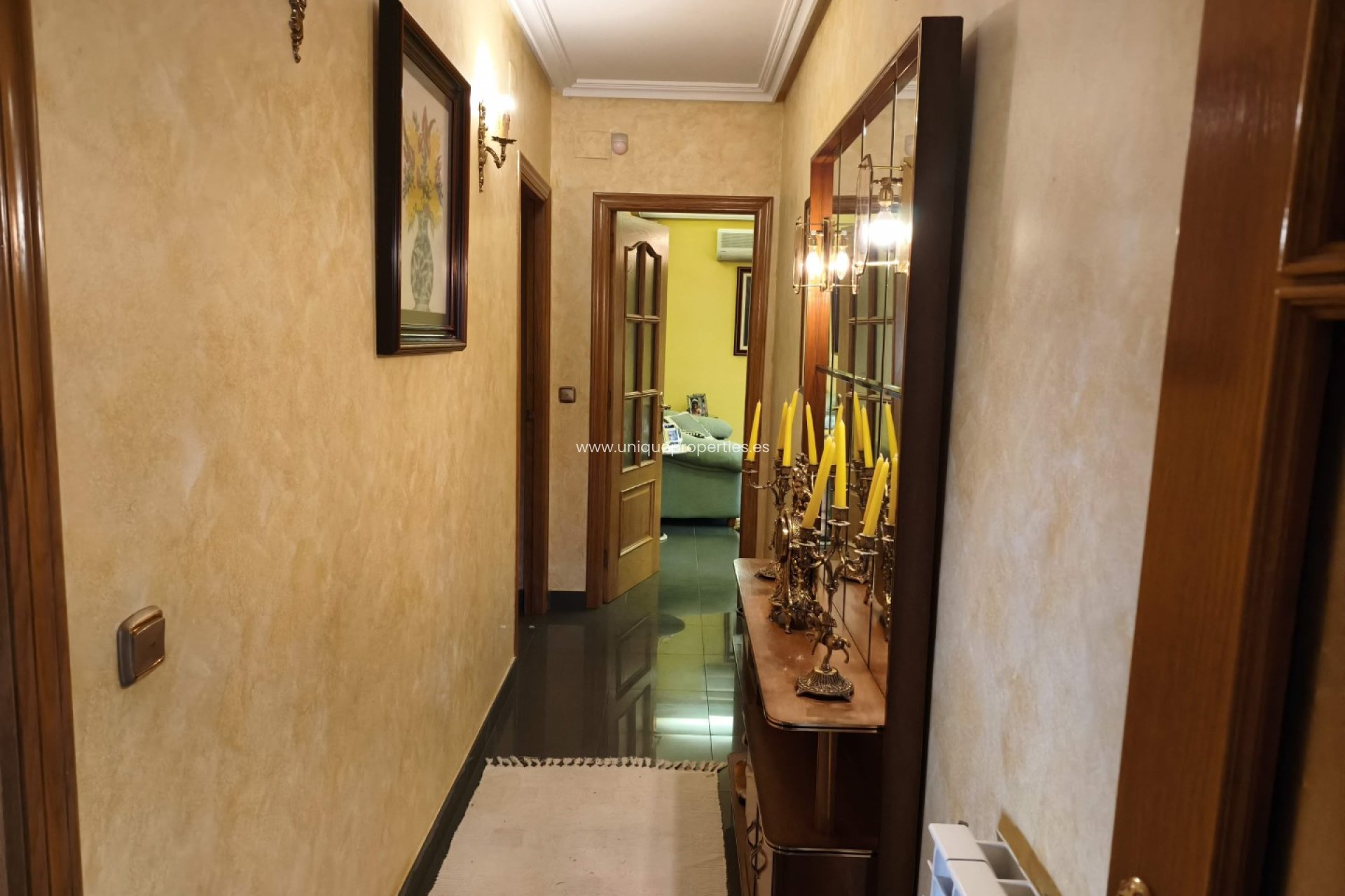 Resale - Villa -
Castril
