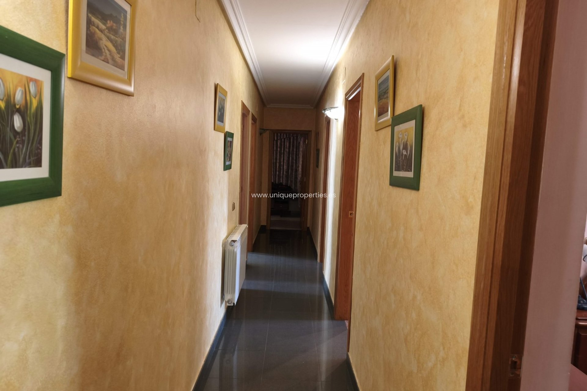 Resale - Villa -
Castril