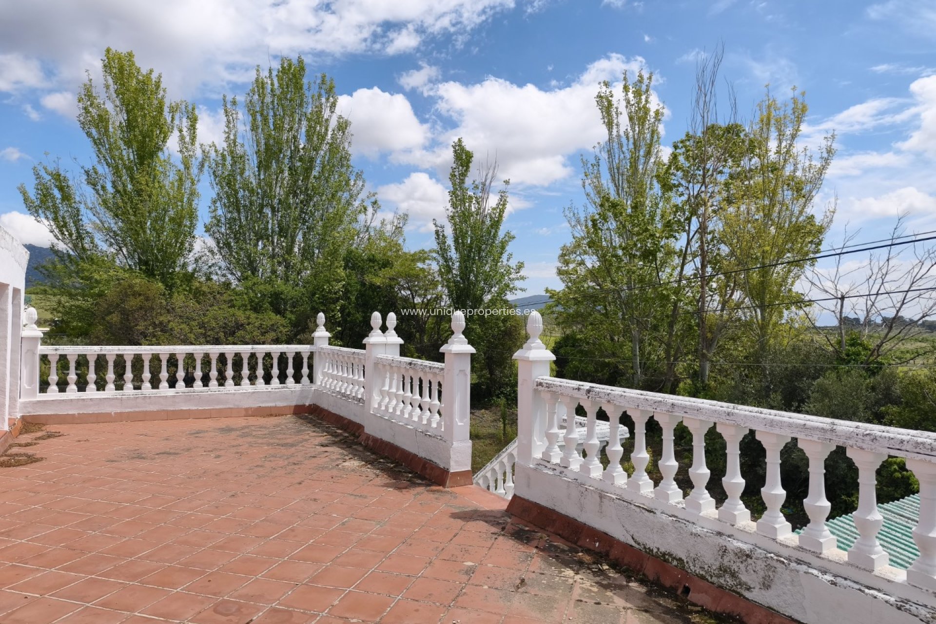 Resale - Villa -
Castril
