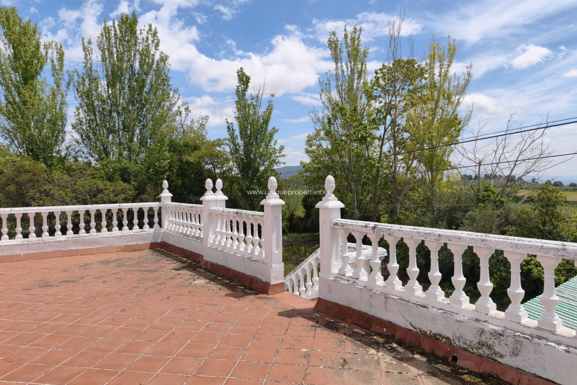 Resale - Villa -
Castril