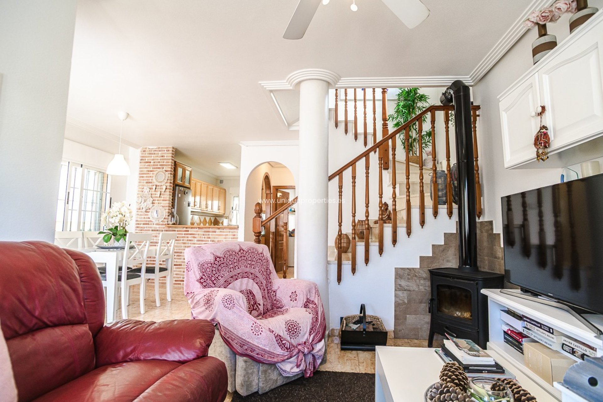 Resale - Villa -
Guardamar del Segura - EL RASO