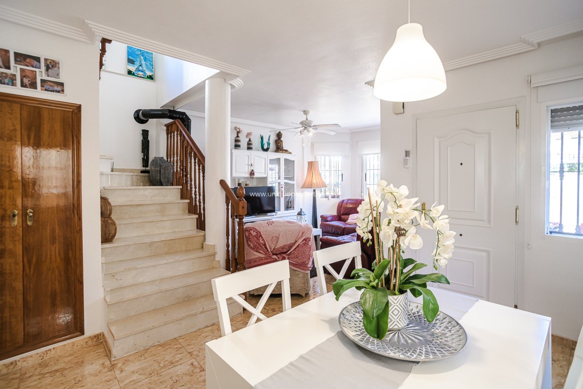 Resale - Villa -
Guardamar del Segura - EL RASO