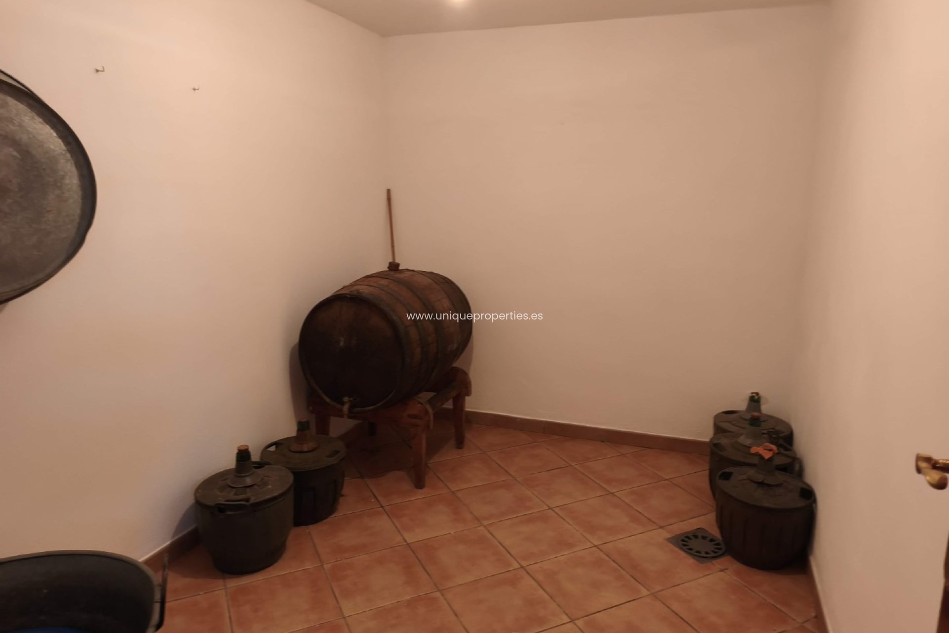 Resale - Villa -
Huescar