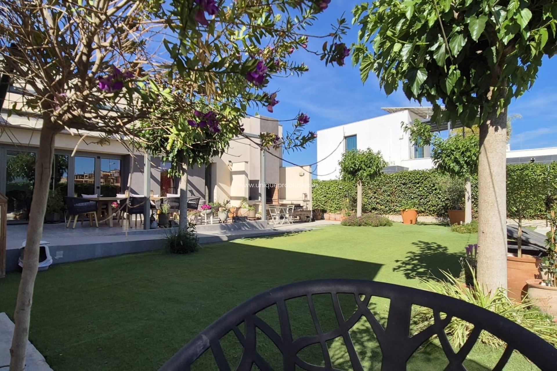 Resale - Villa -
Lorca