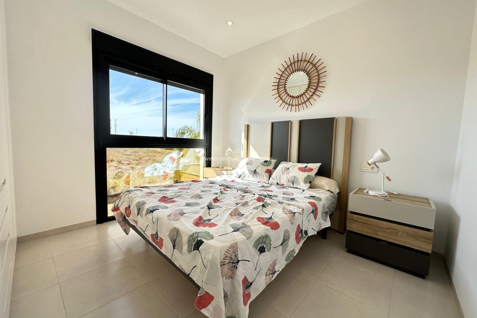 Resale - Villa -
LOS ALCÁZARES - Serena Golf