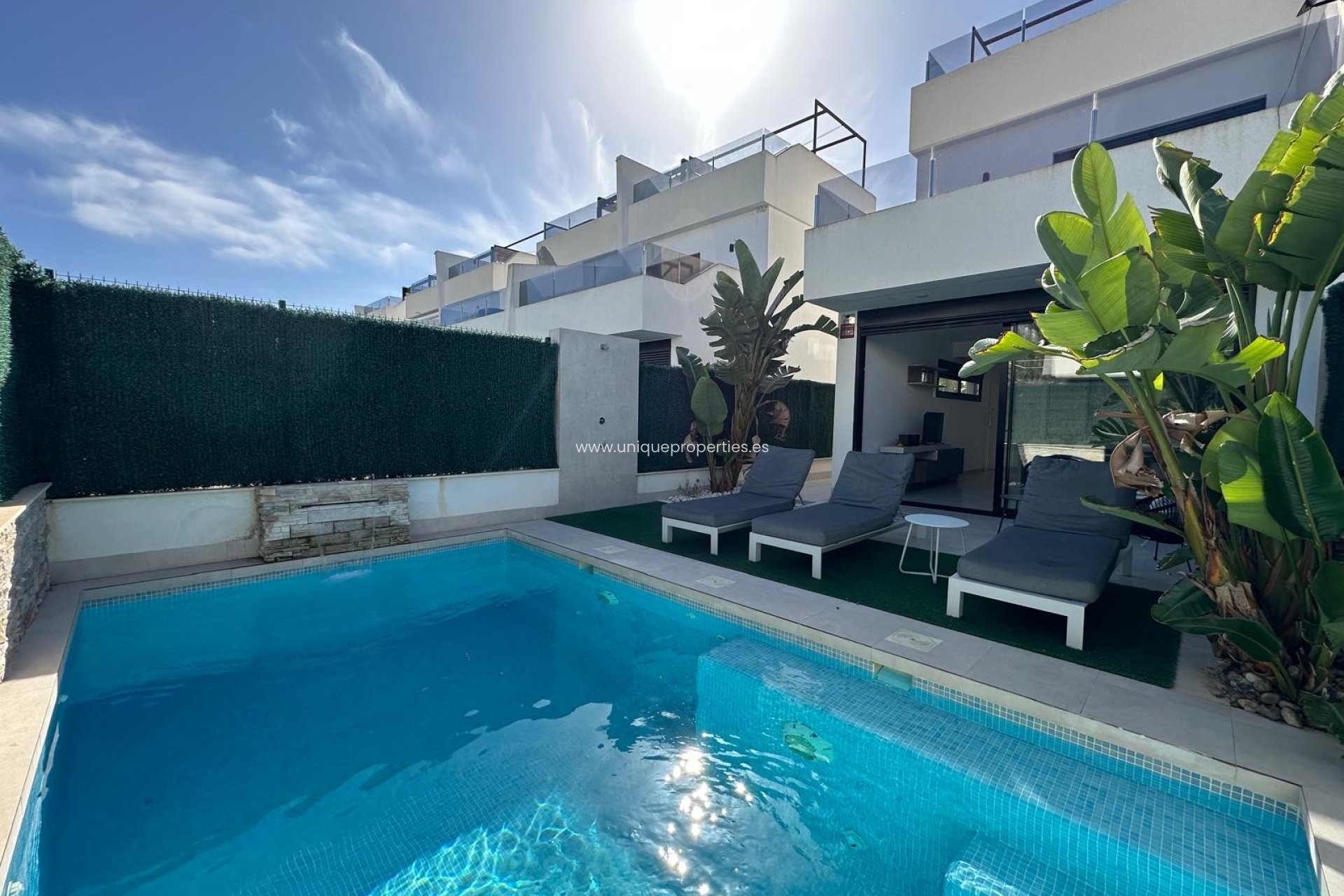 Resale - Villa -
LOS ALCÁZARES - Serena Golf