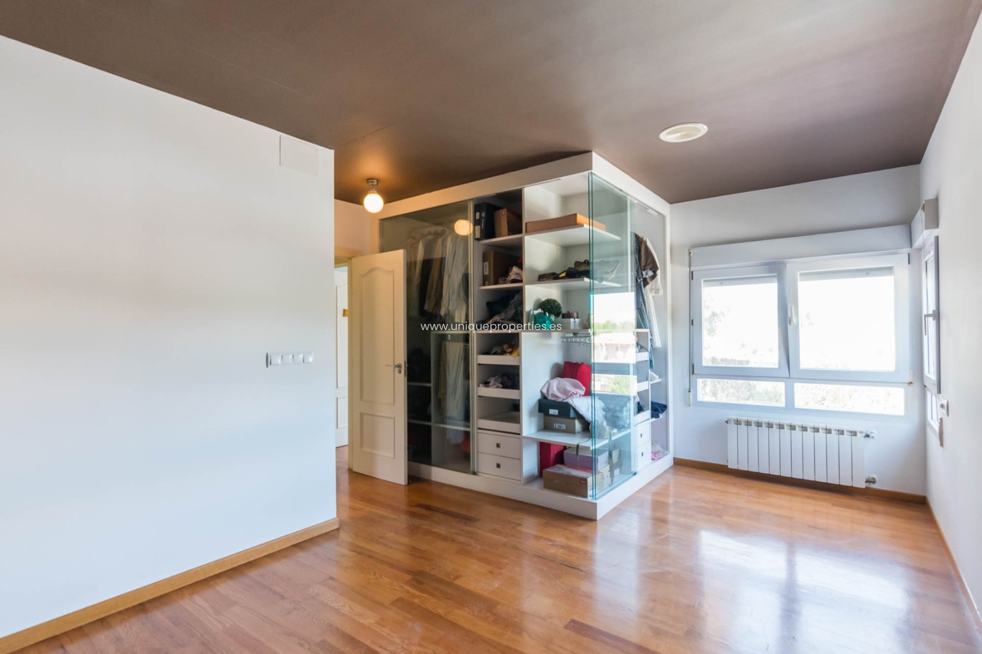 Resale - Villa -
MOLINA DEL SEGURA