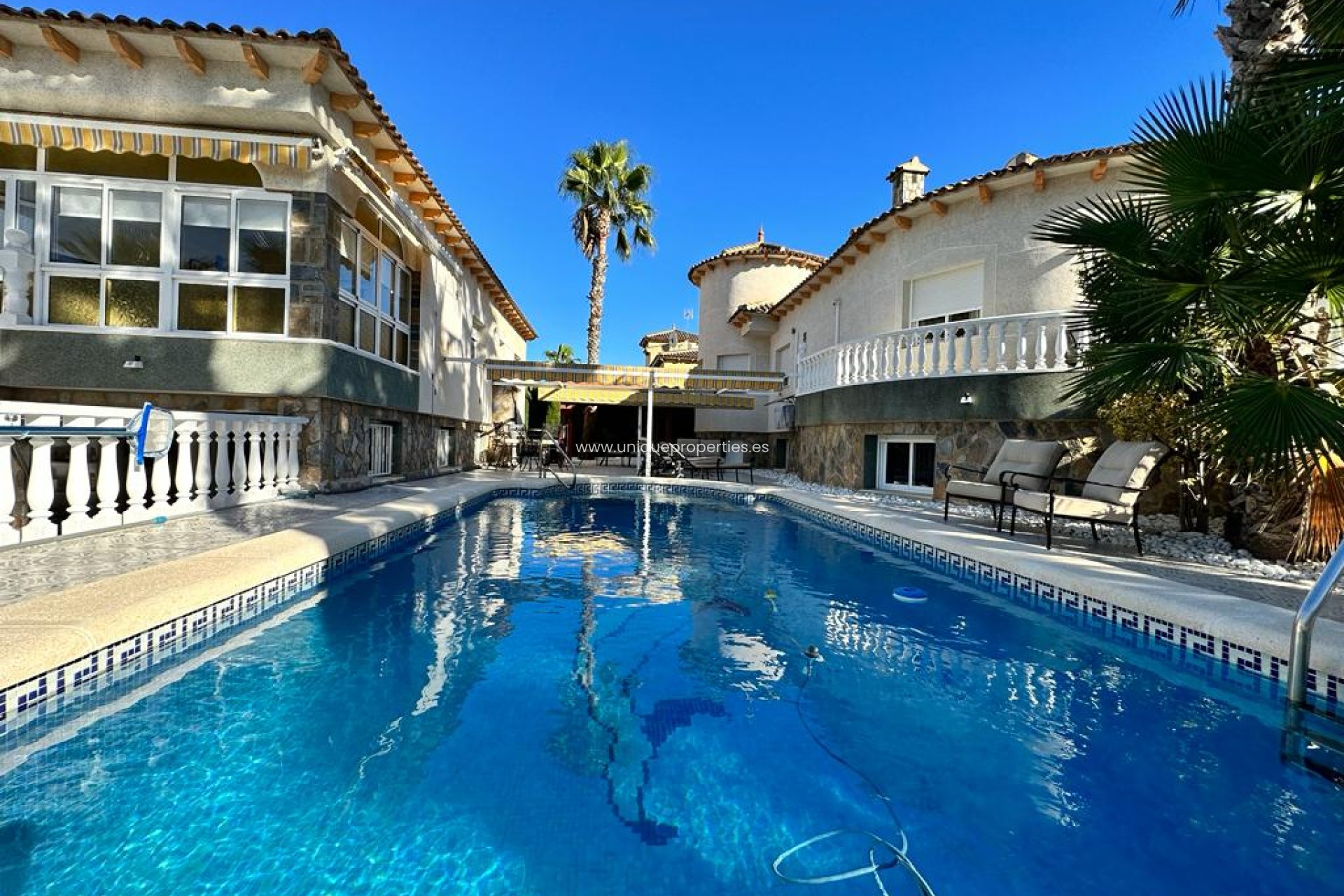 Resale - Villa -
Orihuela - Benferri