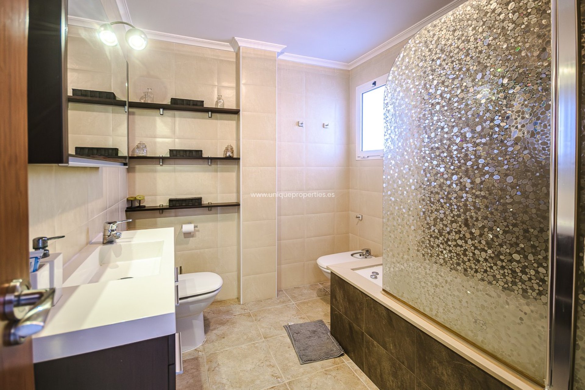 Resale - Villa -
Orihuela - Benferri