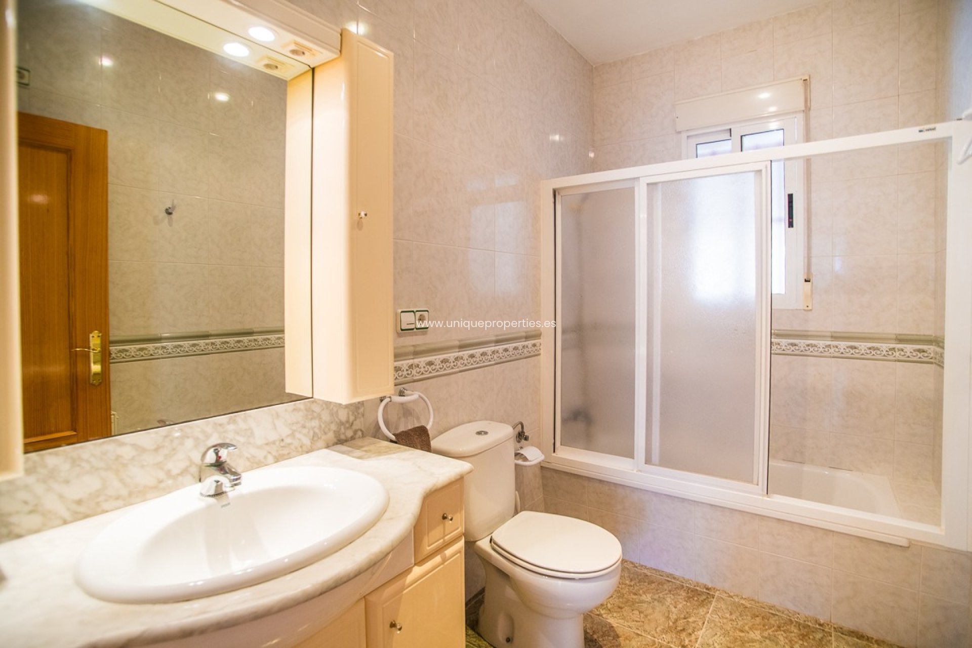 Resale - Villa -
Orihuela - La Matanza