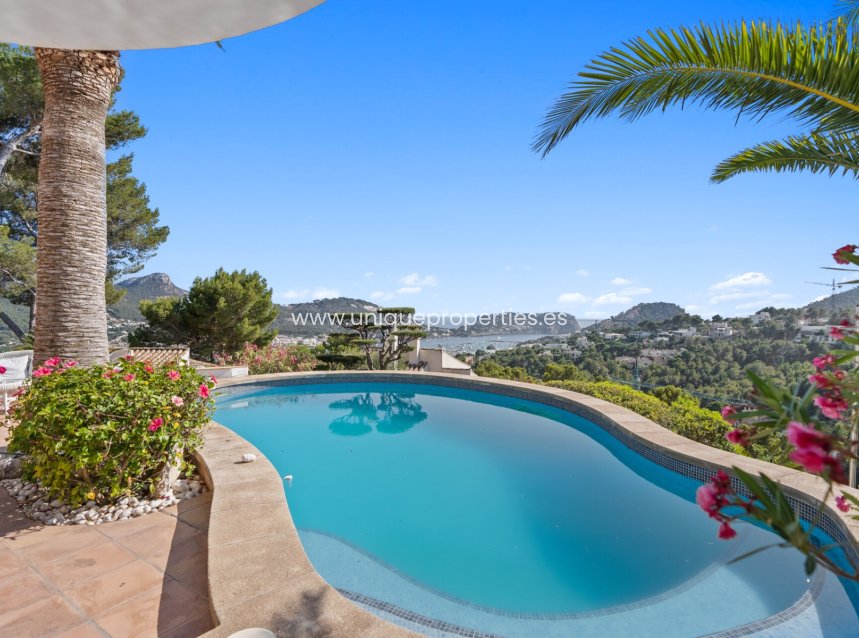 Resale - Villa -
Port d'Andratx - Andratx