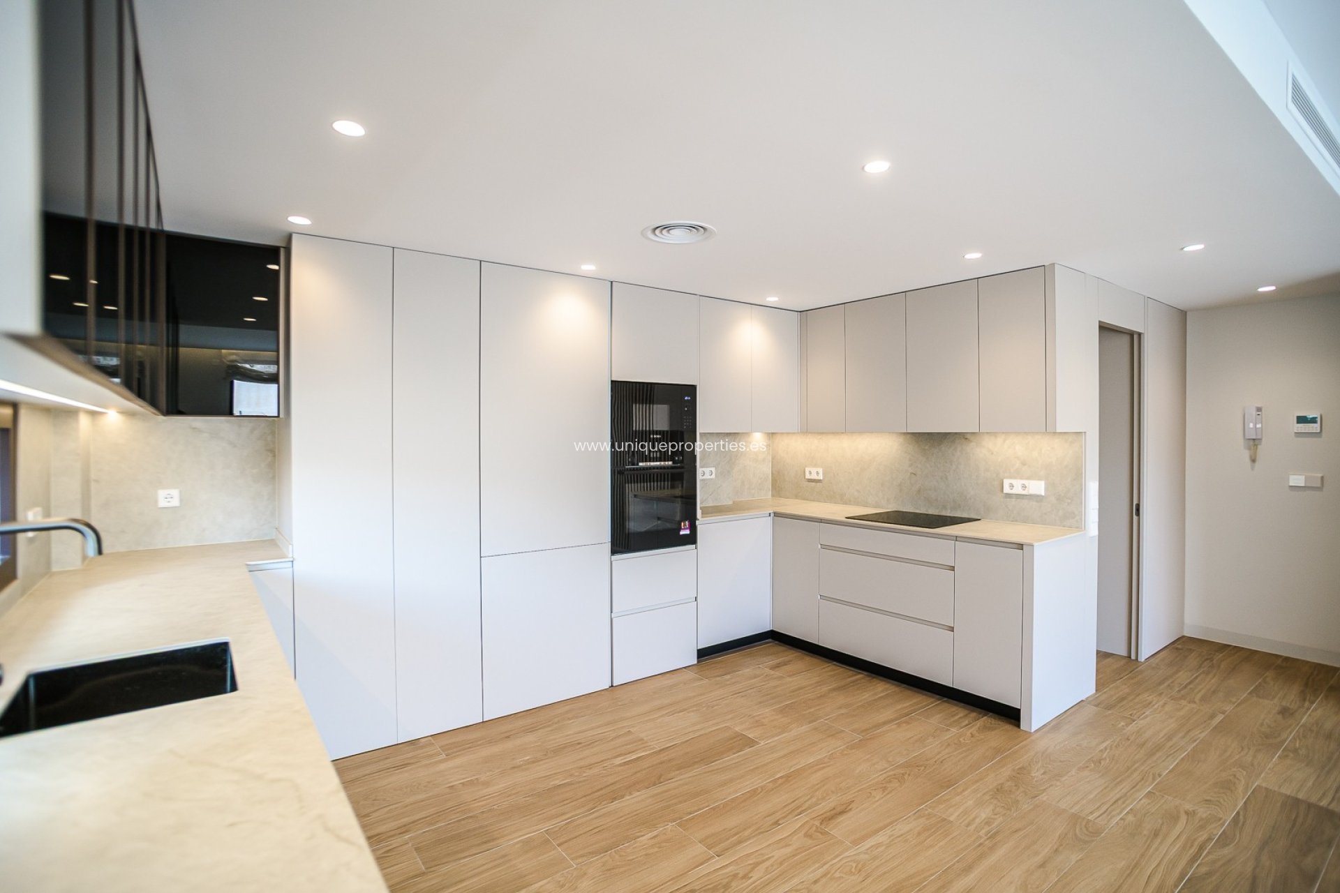 Resale - Villa -
San Javier - Santiago de la Ribera