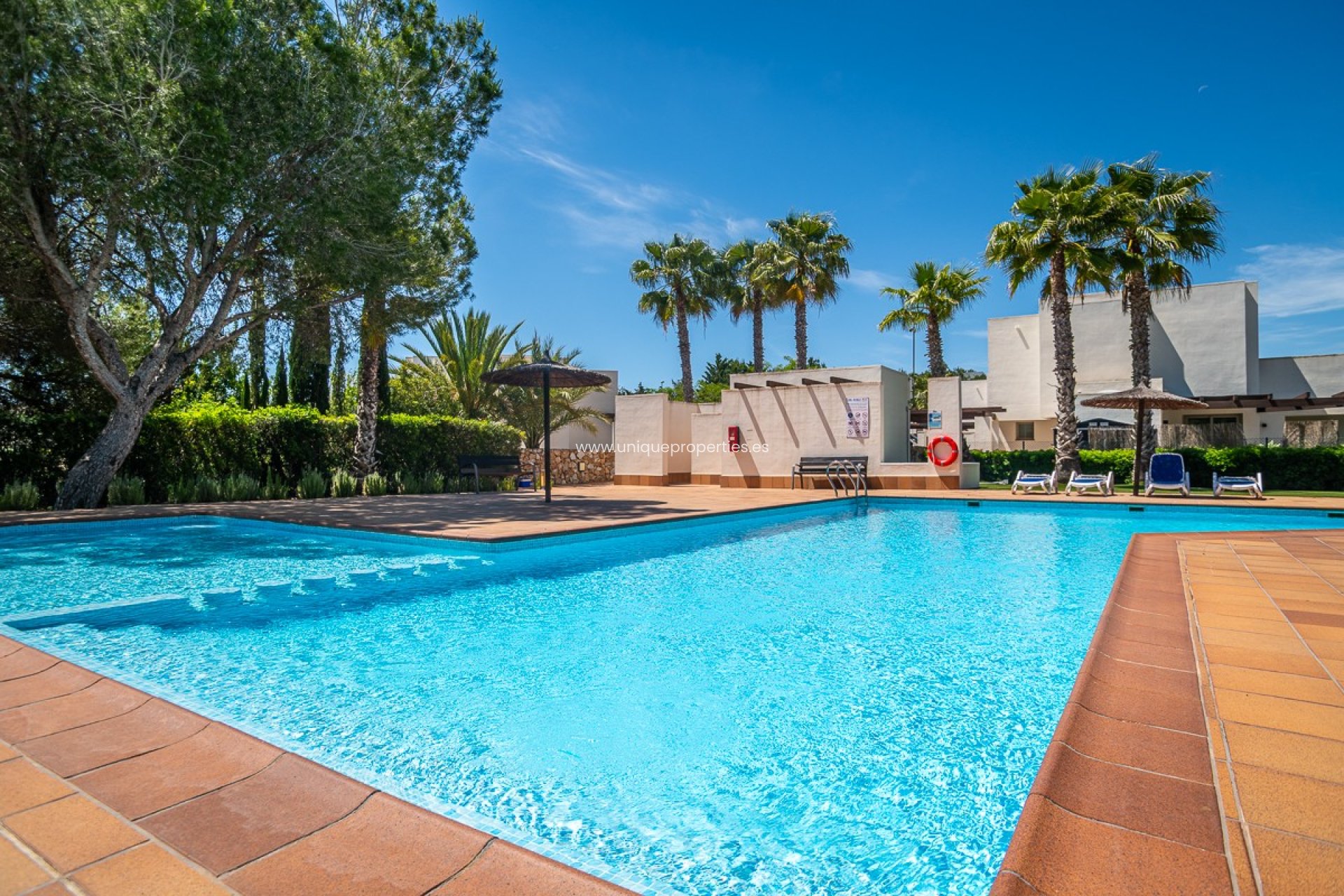 Resale - Villa -
San Miguel de Salinas - Las Colinas Golf