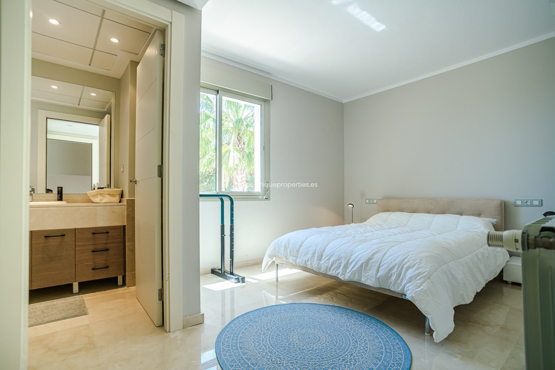 Resale - Villa -
San Miguel de Salinas - Las Colinas Golf