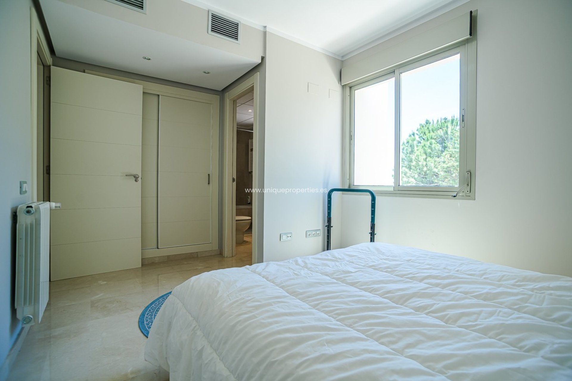 Resale - Villa -
San Miguel de Salinas - Las Colinas Golf