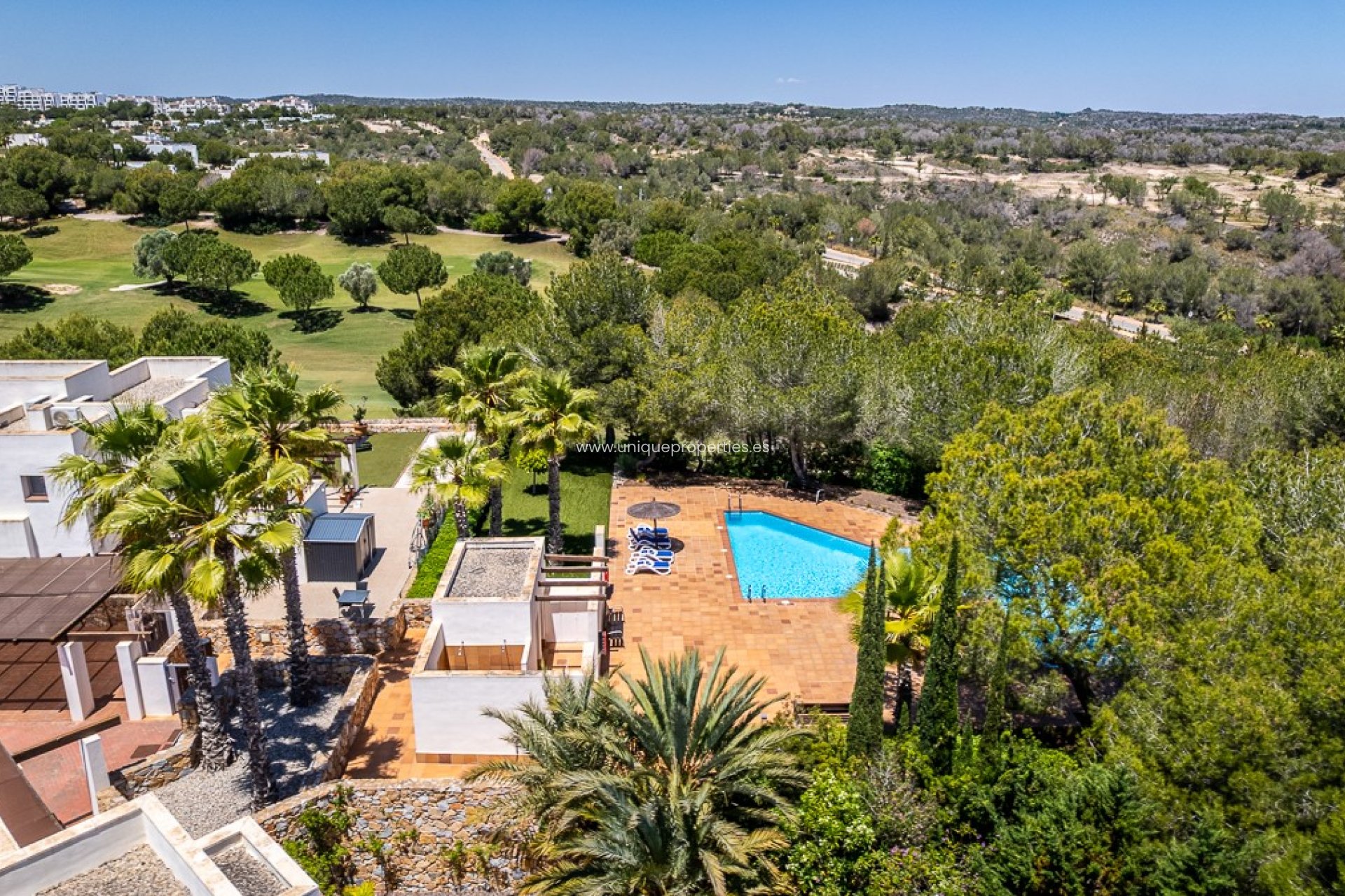Resale - Villa -
San Miguel de Salinas - Las Colinas Golf