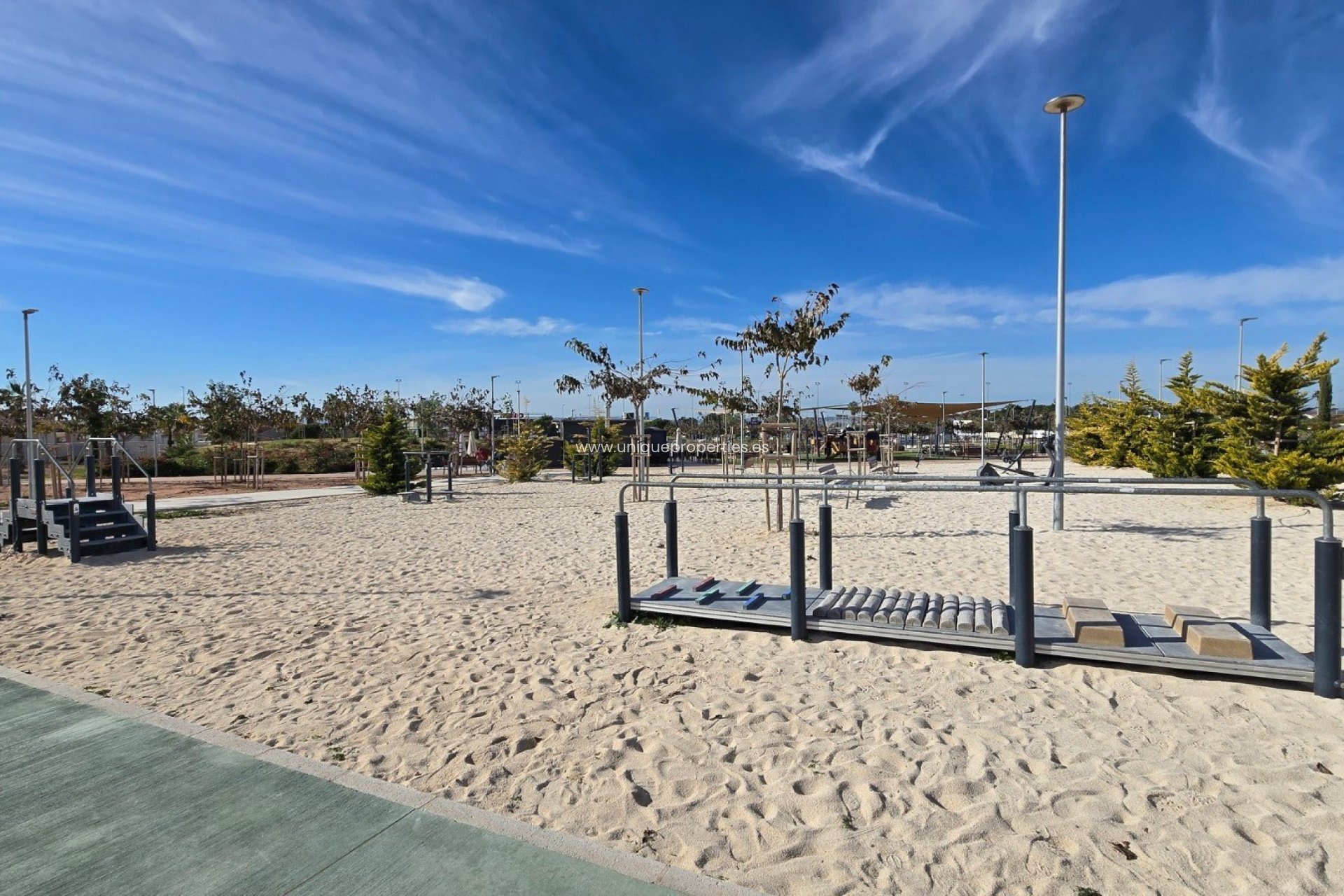 Resale - Villa -
Torrevieja - El Chaparal