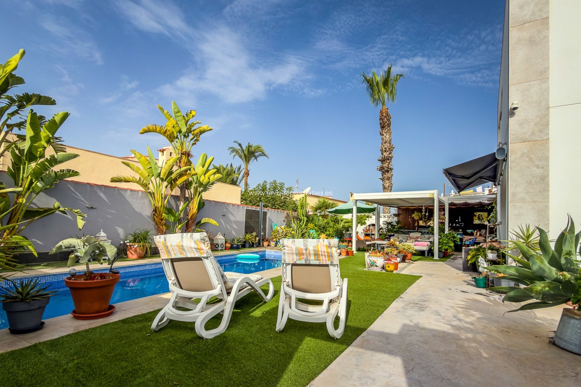 Resale - Villa -
Torrevieja - Torreta - Florida