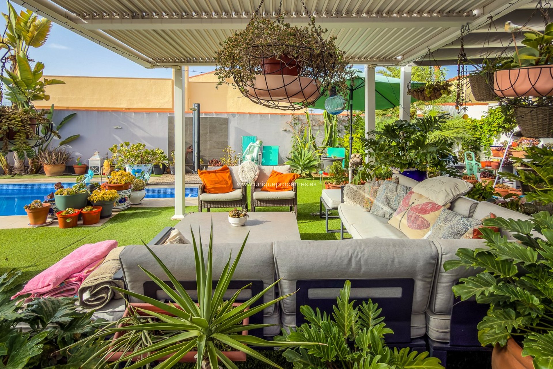 Resale - Villa -
Torrevieja - Torreta - Florida