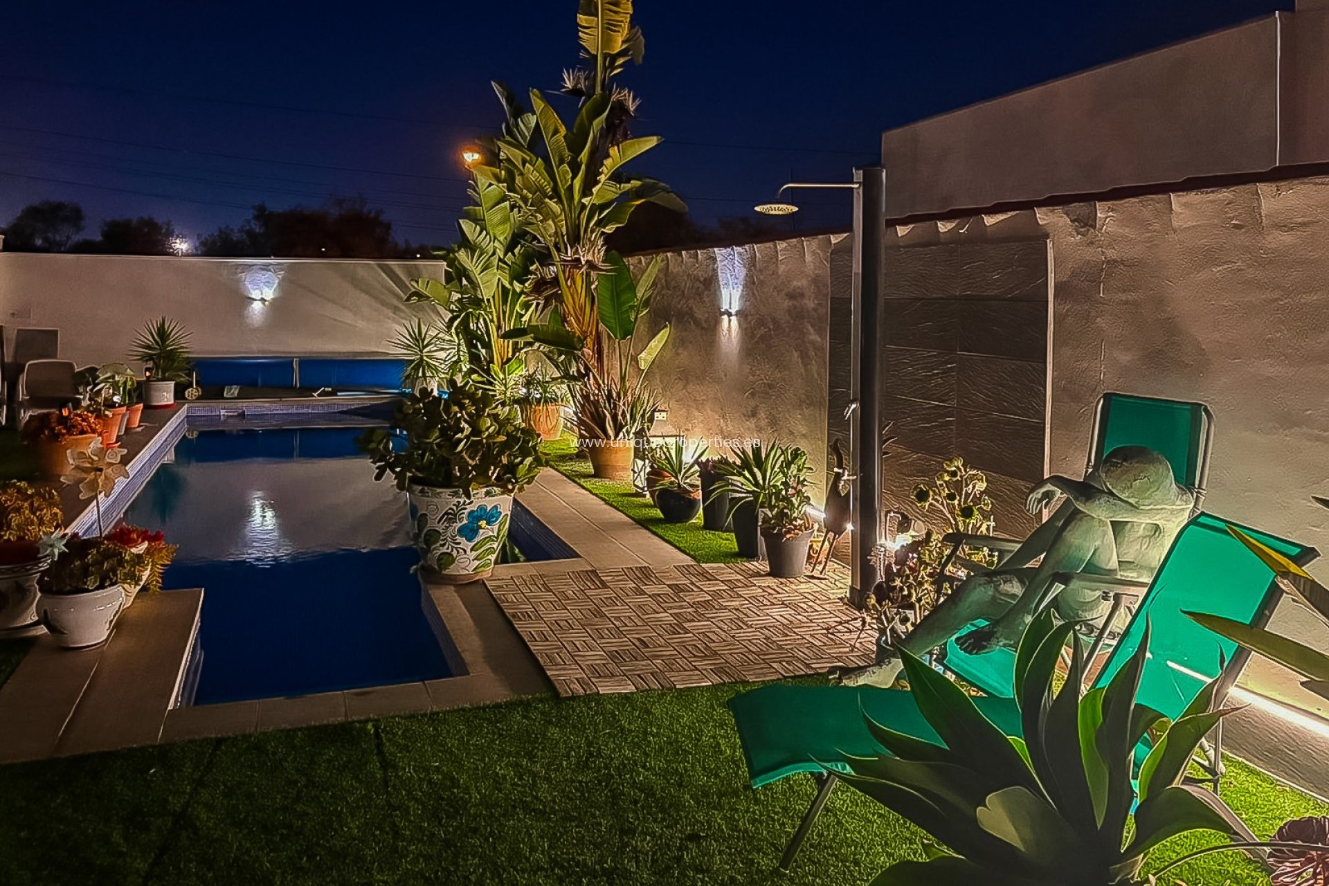 Resale - Villa -
Torrevieja - Torreta - Florida