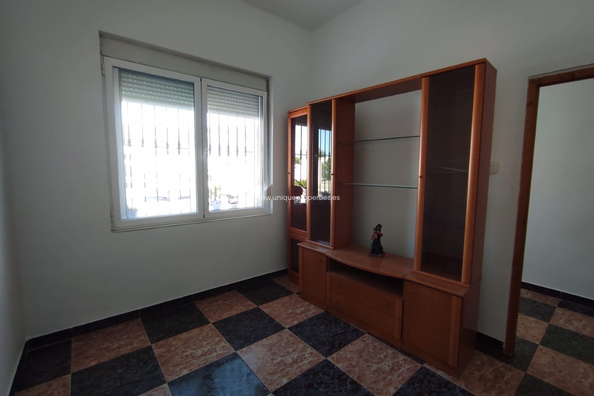 Resale - Village House -
Almanzora