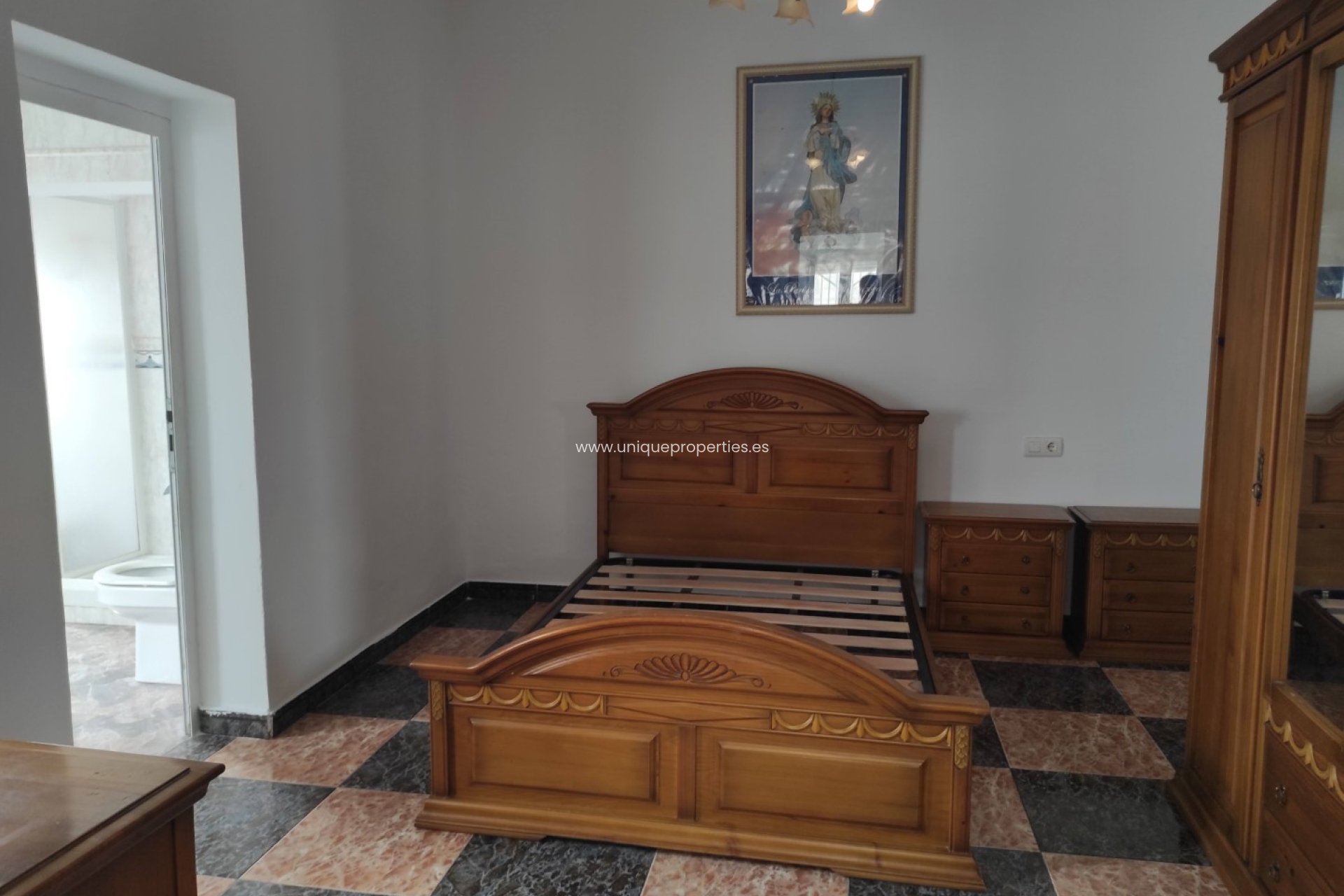 Resale - Village House -
Almanzora