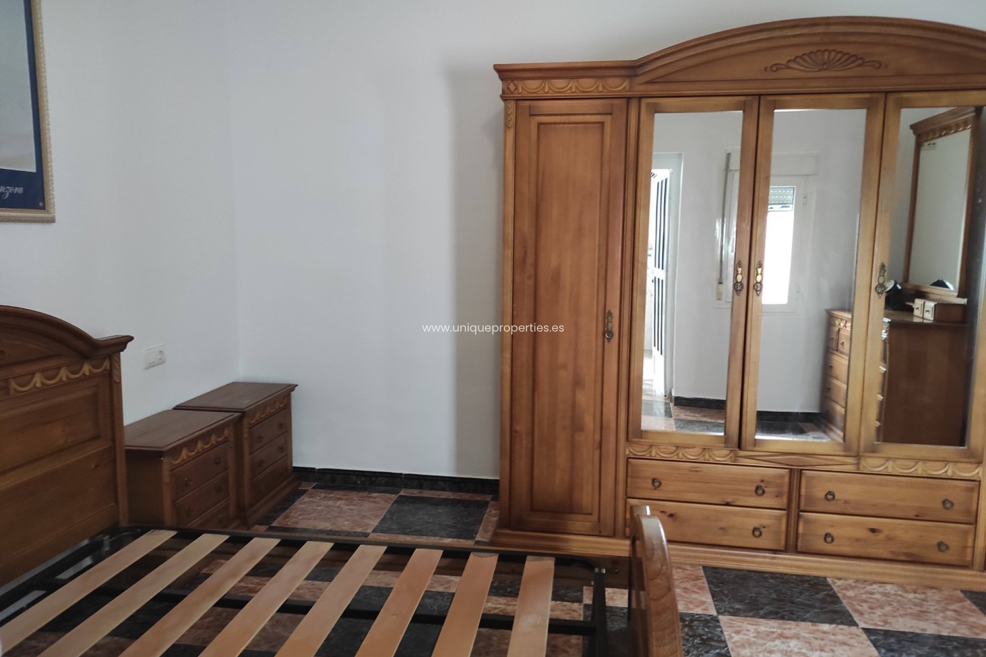 Resale - Village House -
Almanzora