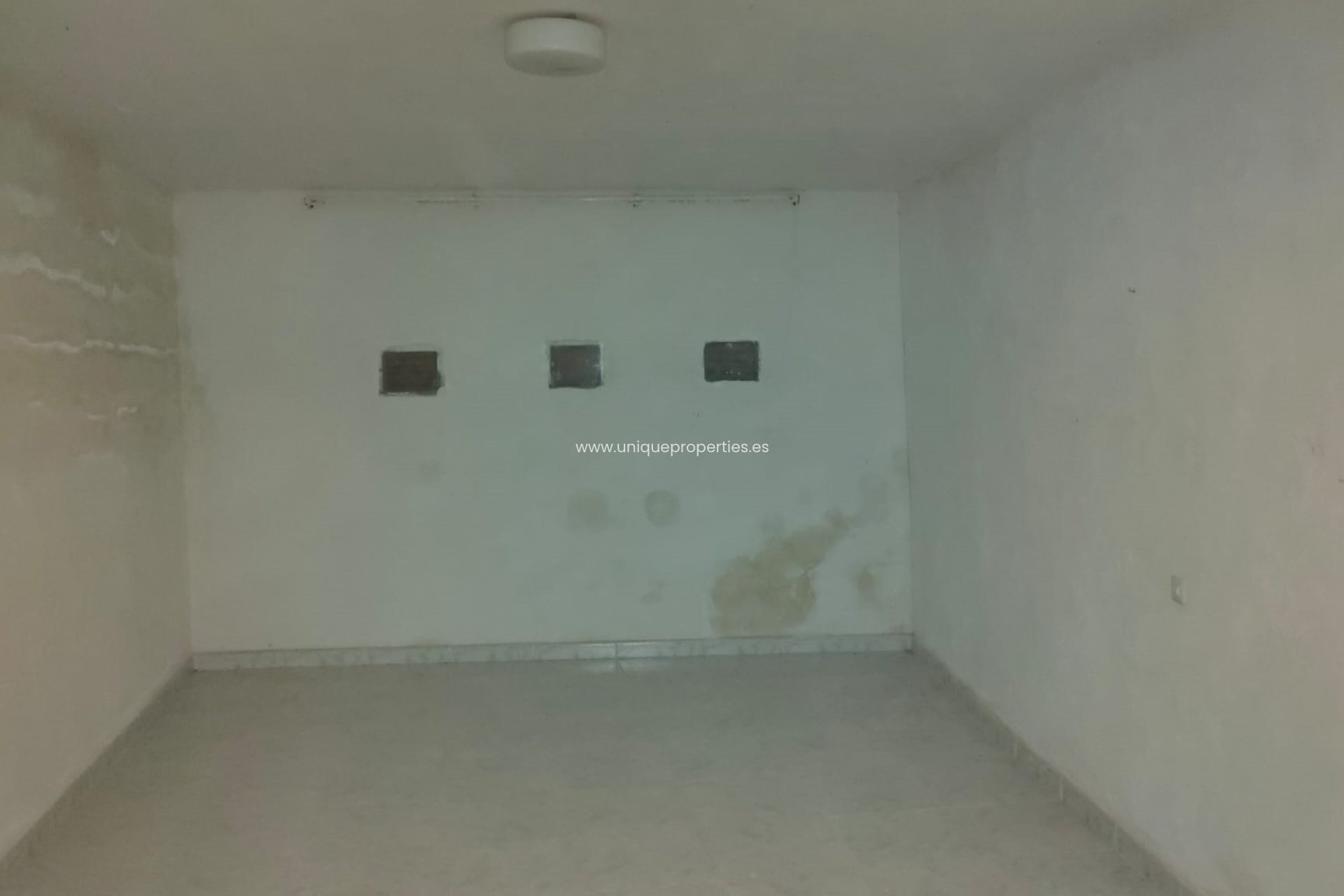 Resale - Village House -
Arboleas