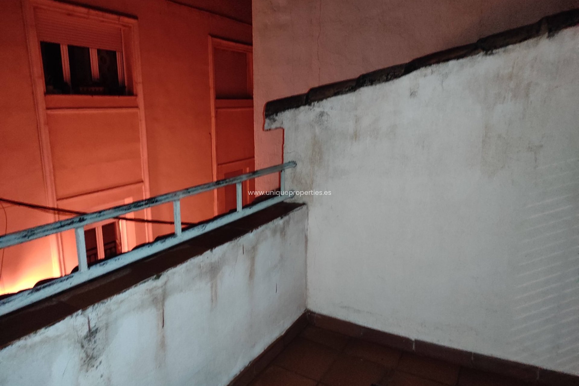 Resale - Village House -
Baza