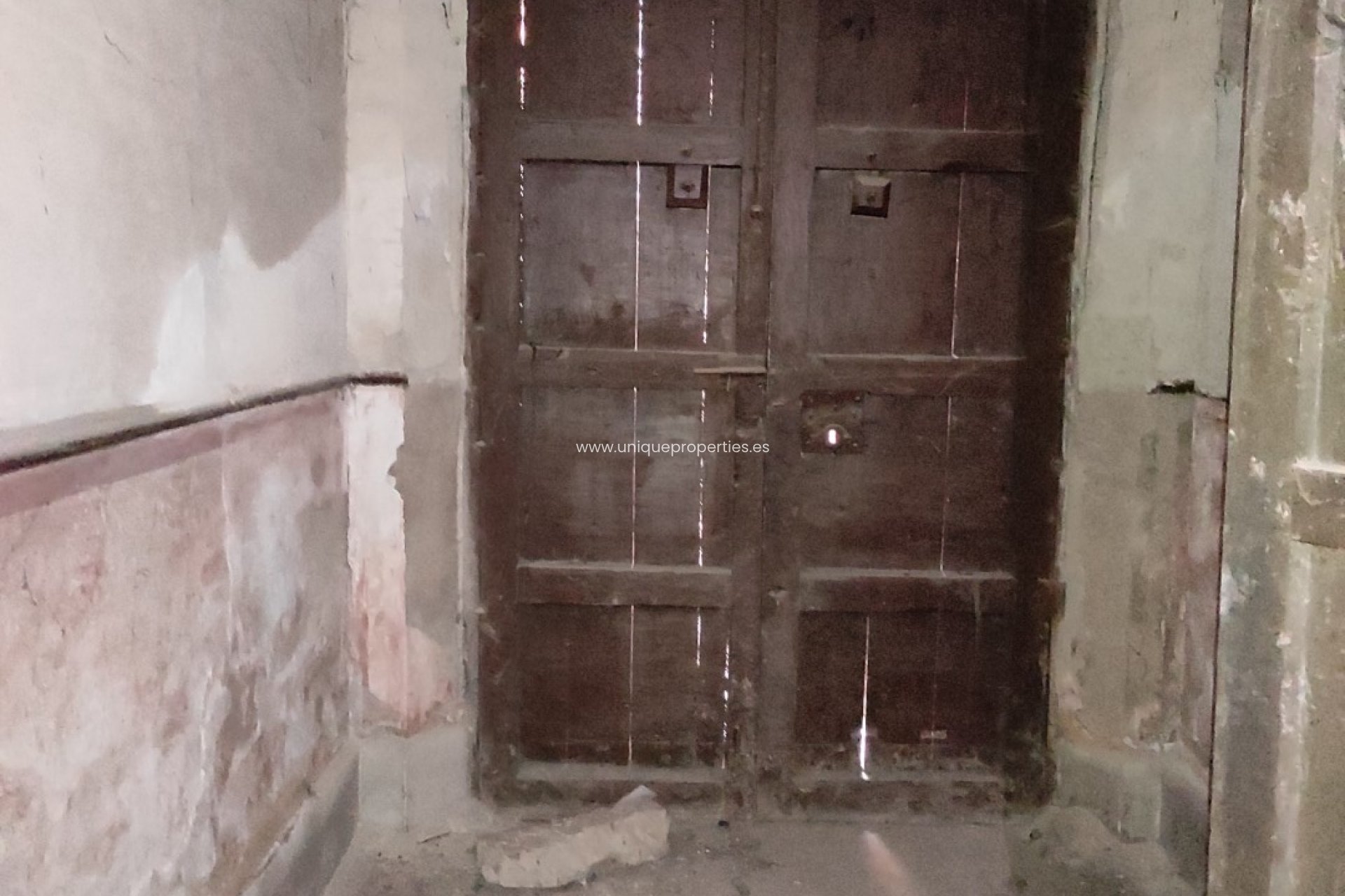 Resale - Village House -
Caniles