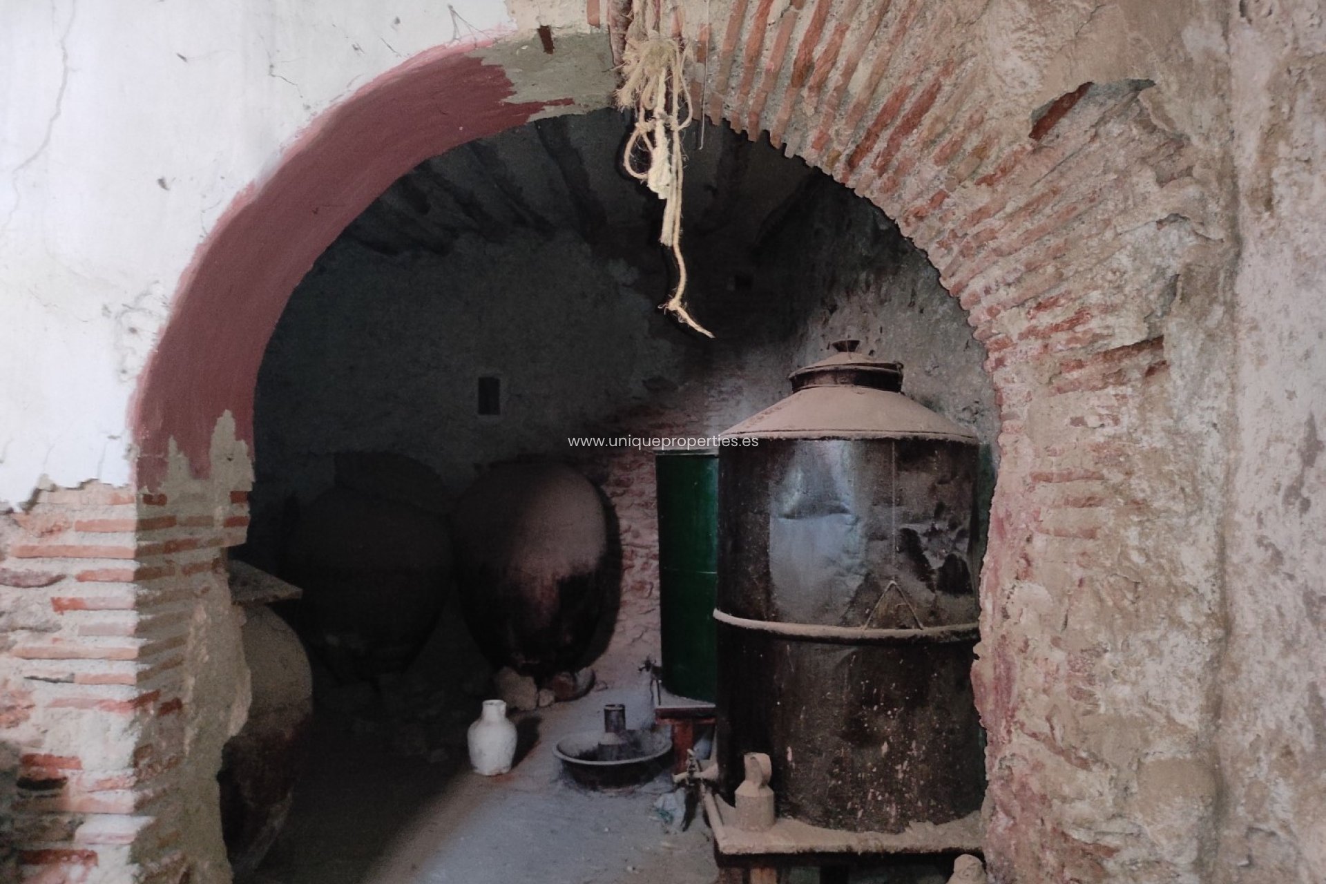 Resale - Village House -
Caniles