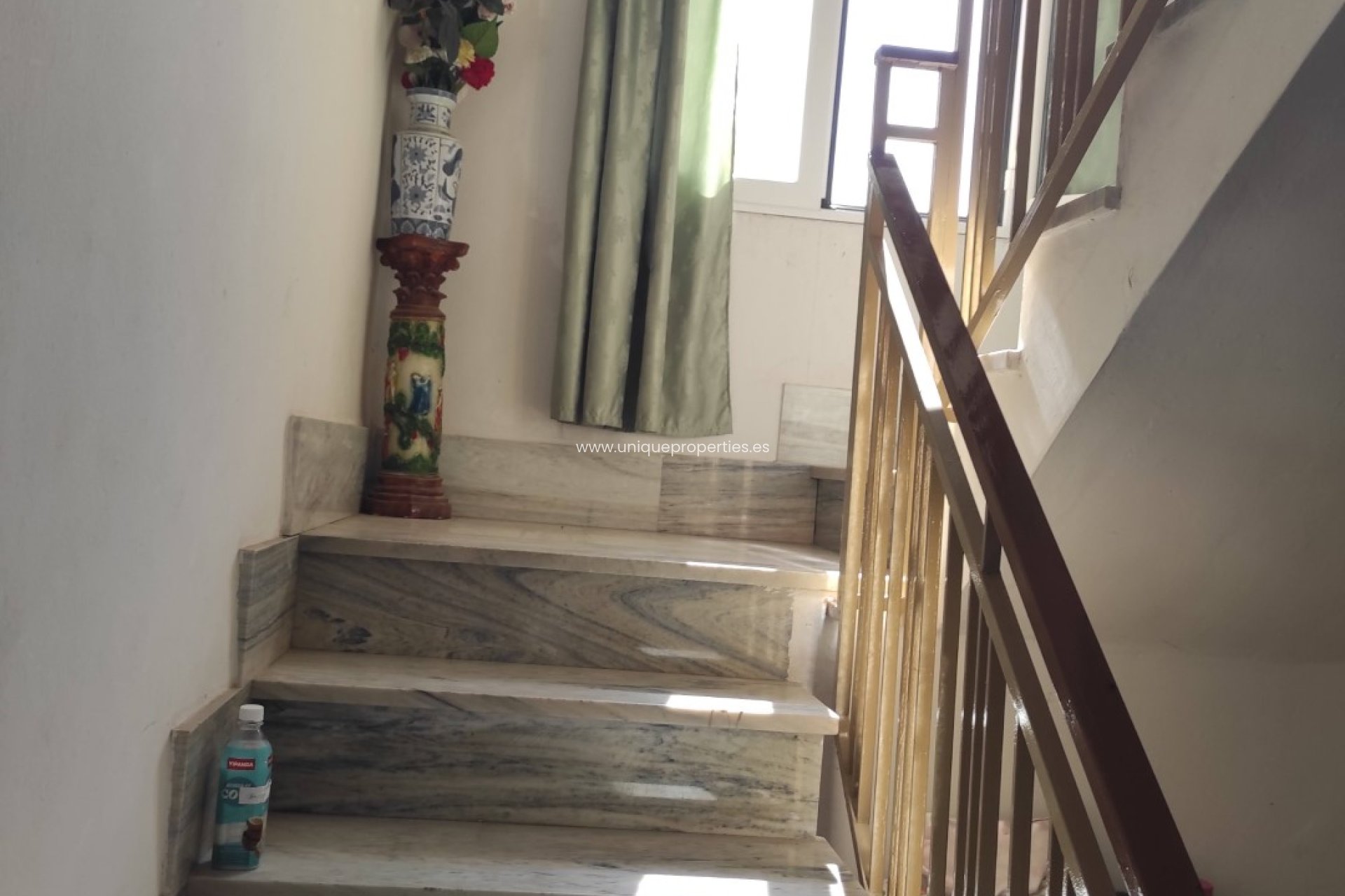Resale - Village House -
Caniles