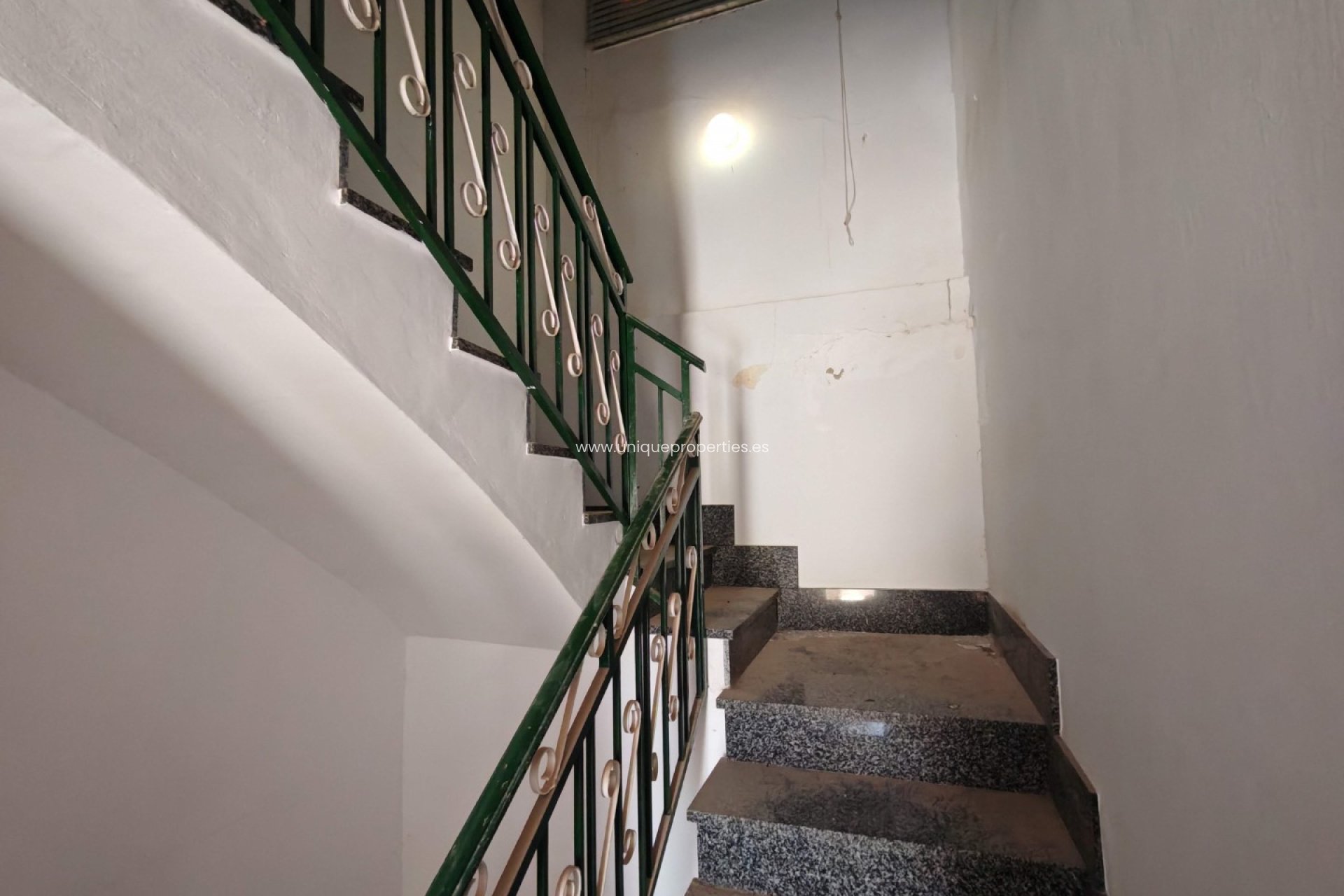 Resale - Village House -
Caniles